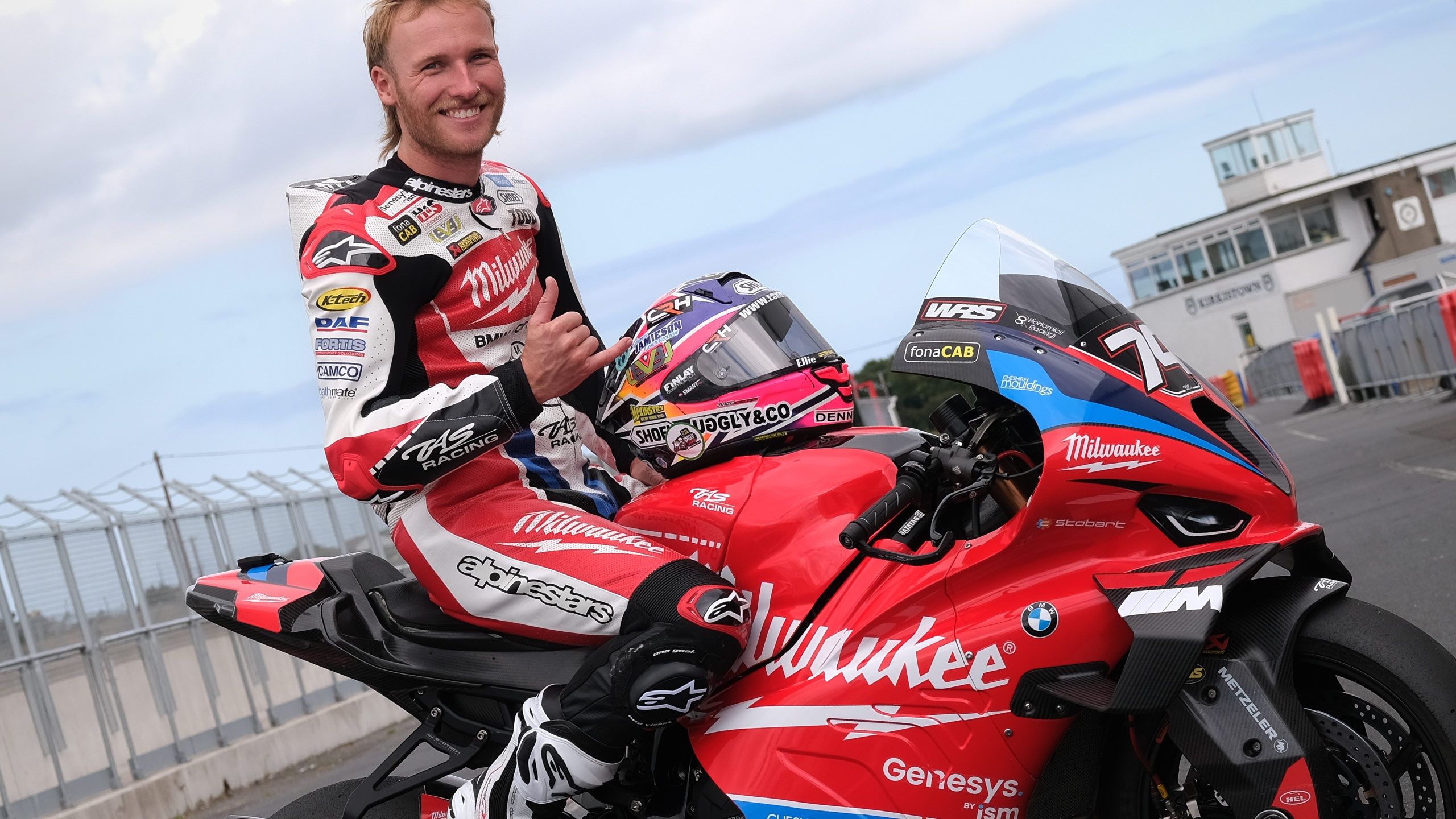 Davey Todd ha fichado por el Milwaukee BMW para el TT de Isla de Man 2024
