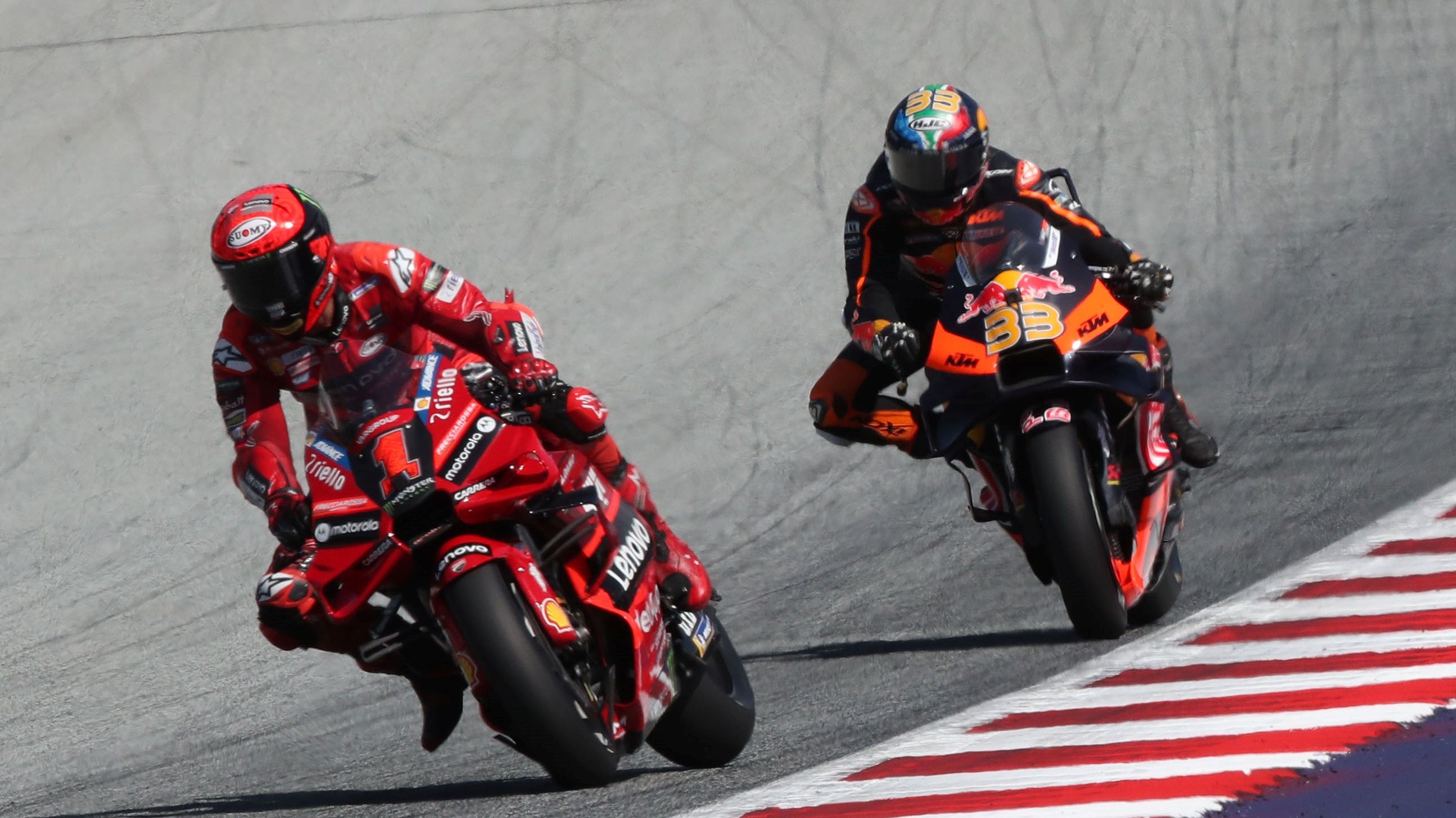 Pecco Bagnaia se ha impuesto en Austria ante Brad Binder