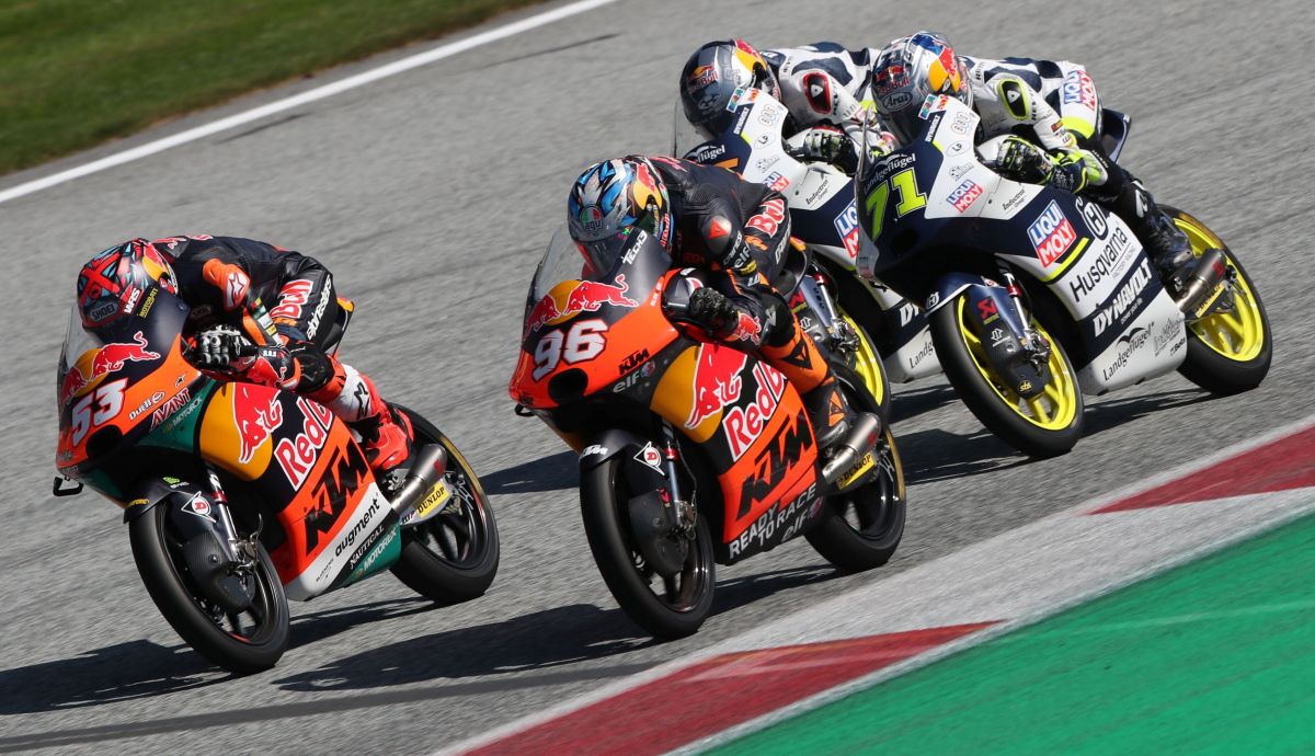 Deniz Oncu supera a Dani Holgado para ganar con Ayumu Sasaki y Collin Veijer detrás Deniz Oncu supera a Dani Holgado para ganar con Ayumu Sasaki y Collin Veijer detrás