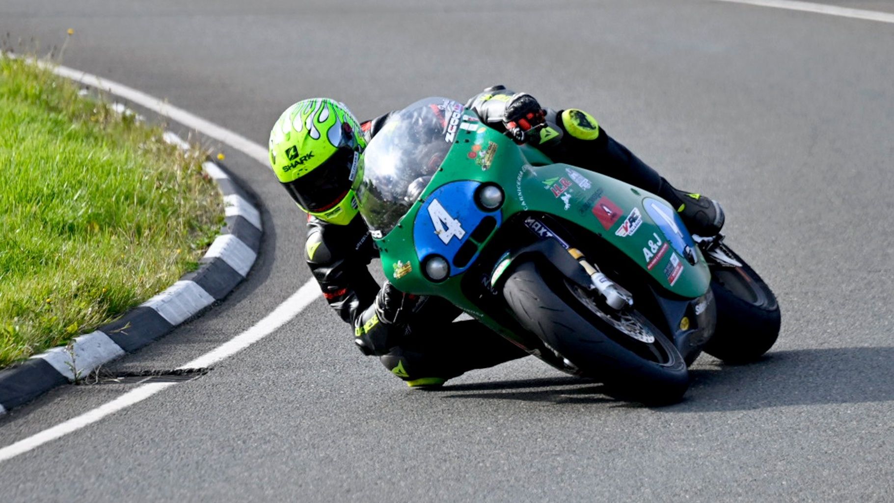 Víctor López ha hecho historia para España en la Isla de Man al ganar el Junior ManxGP 2023