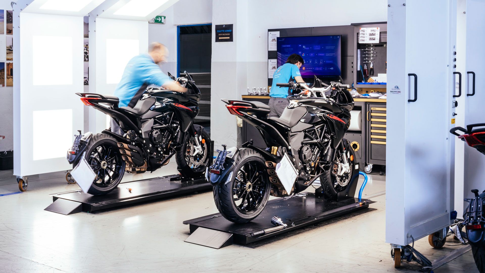 MV Agusta KTM 2023 24