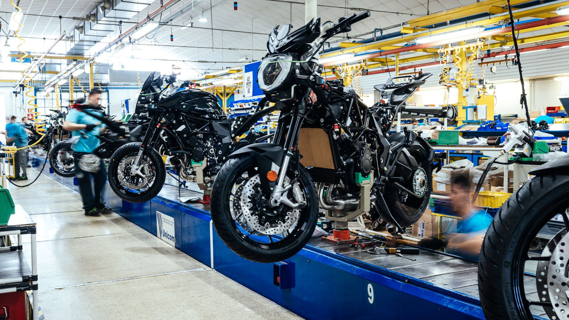 MV Agusta KTM 2023 26
