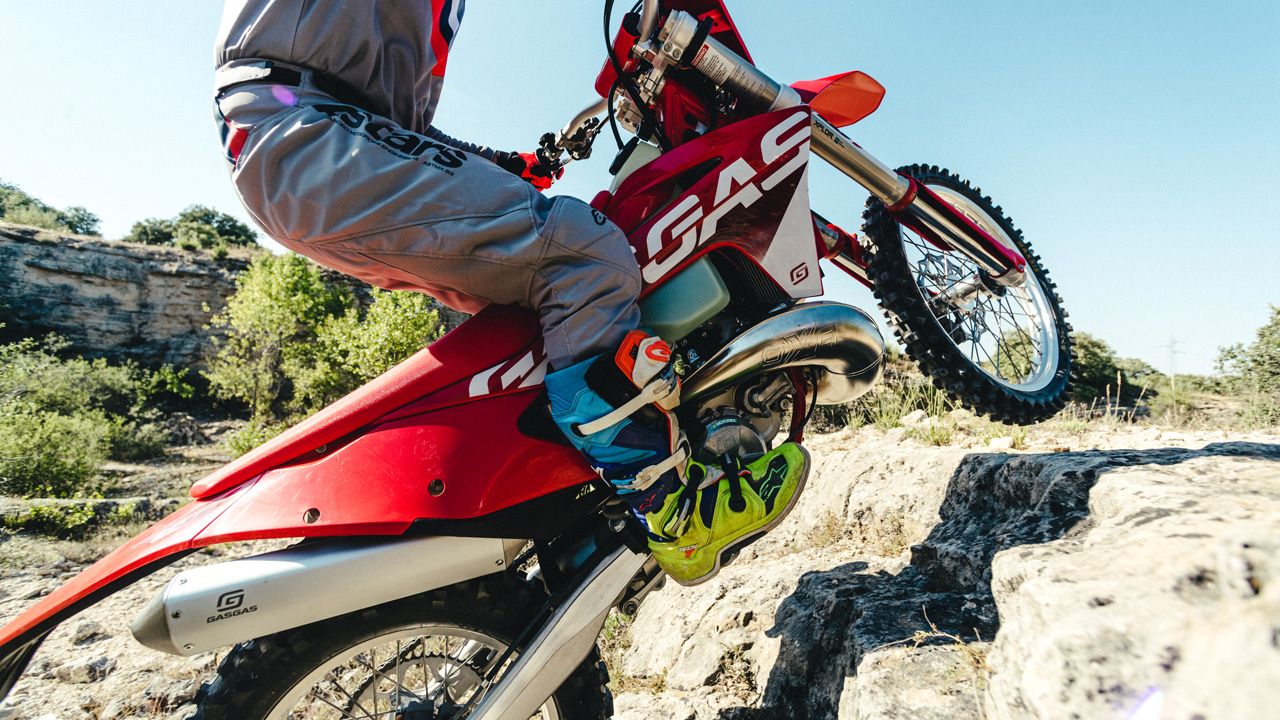 Oxa Factory, escape 2T para hard enduro