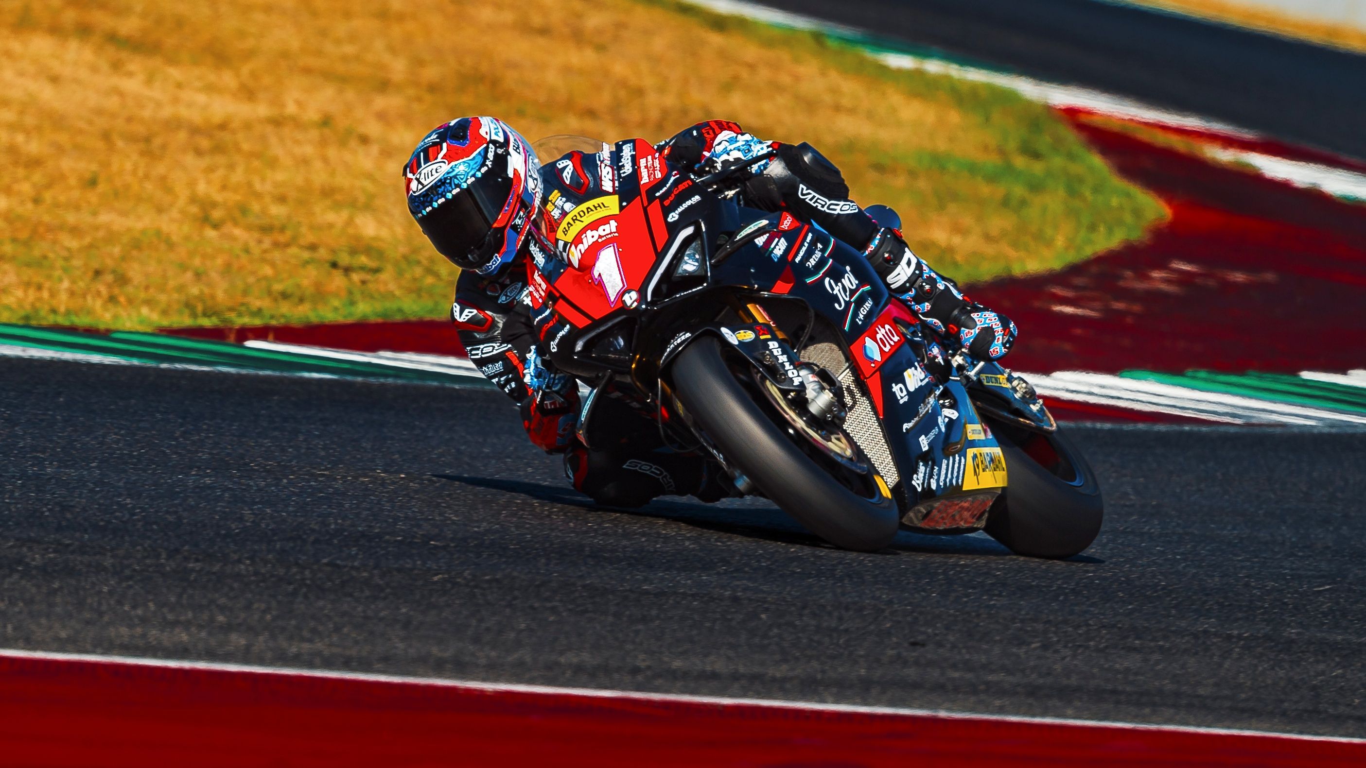 Michele Pirro venció con gran autoridad las dos carreras en Mugello