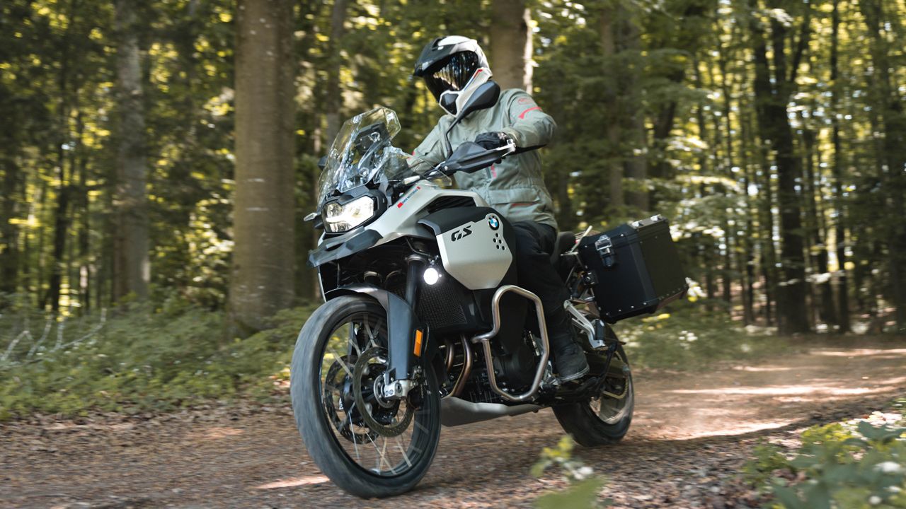 BMW F 900 GS Adventure (10)