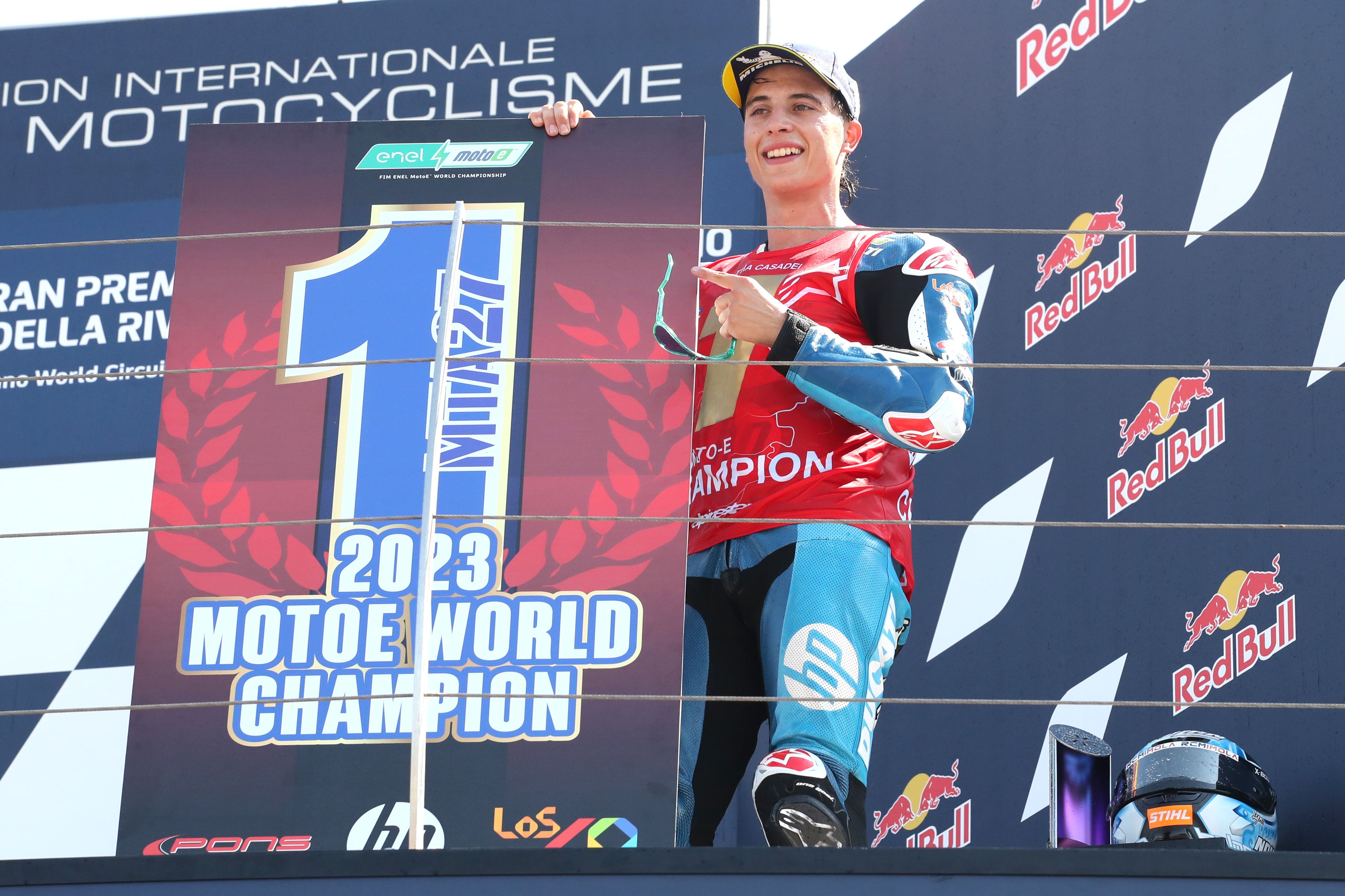 Mattia Casadei se ha proclmado campeón mundial de MotoE 2023 en el circuito de Misano.