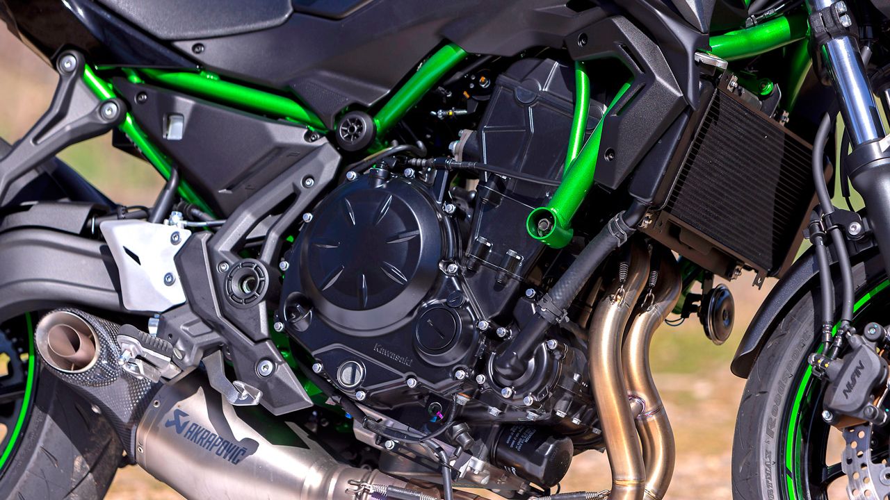 Kawasaki Z650 2023 Detalles (2)