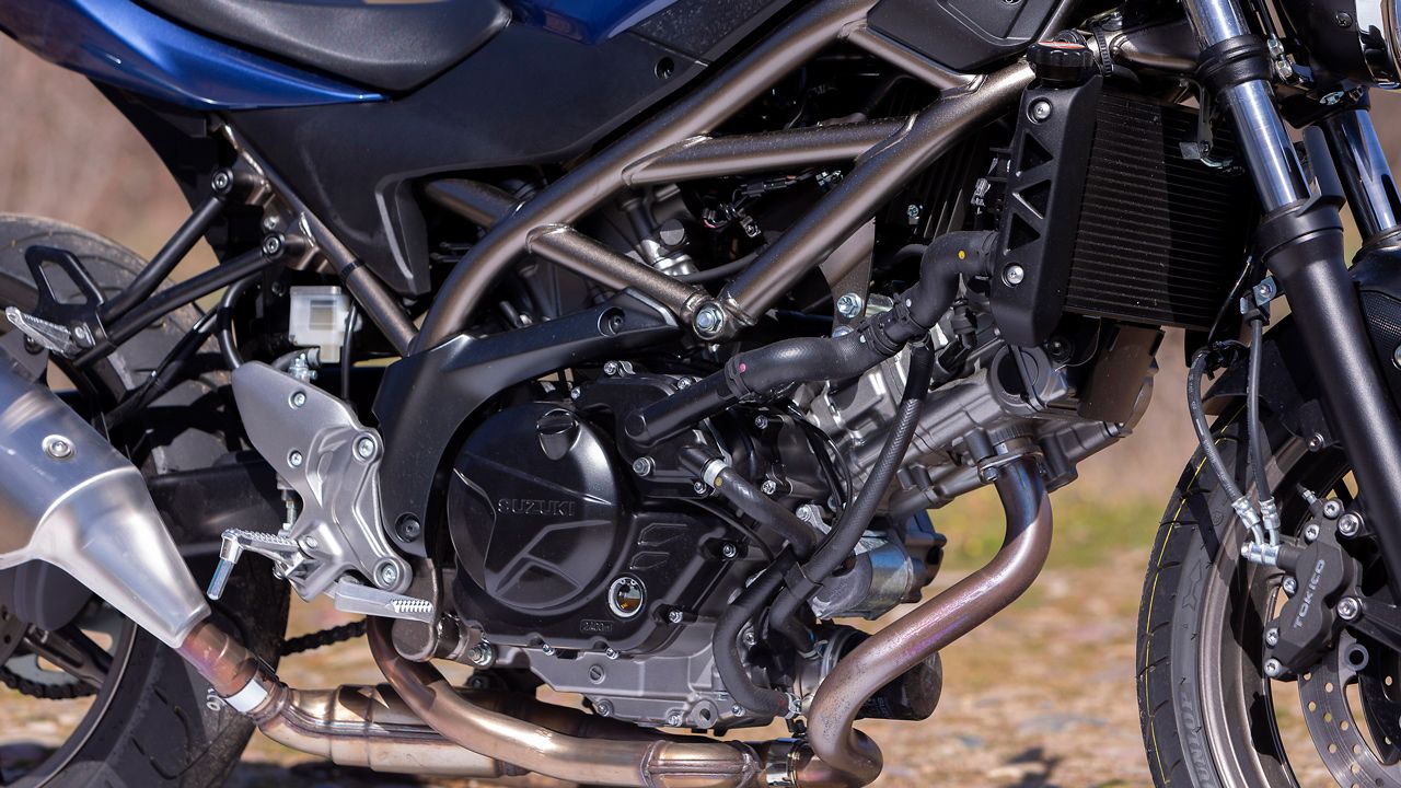 Suzuki SV650 2023 Detalles (1)