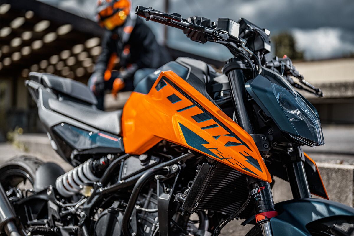 Fotos KTM 125 / 390 Duke 2024