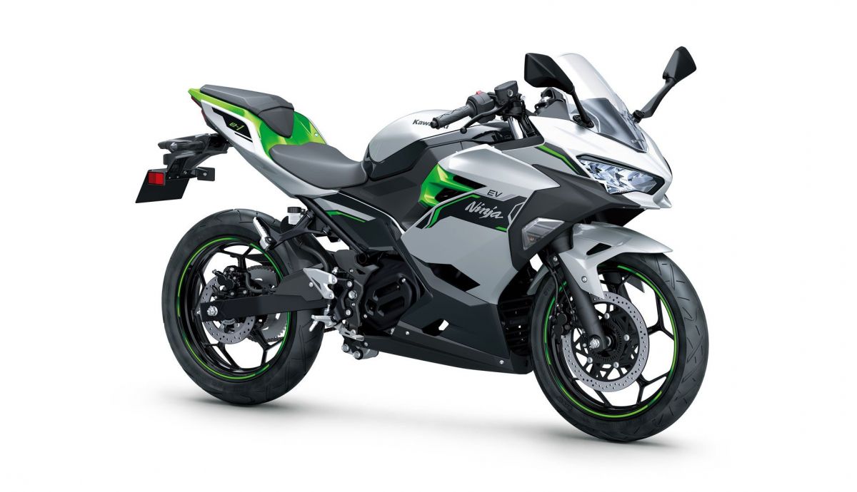 Kawasaki Ninja e 1 2024 Estudio (1)