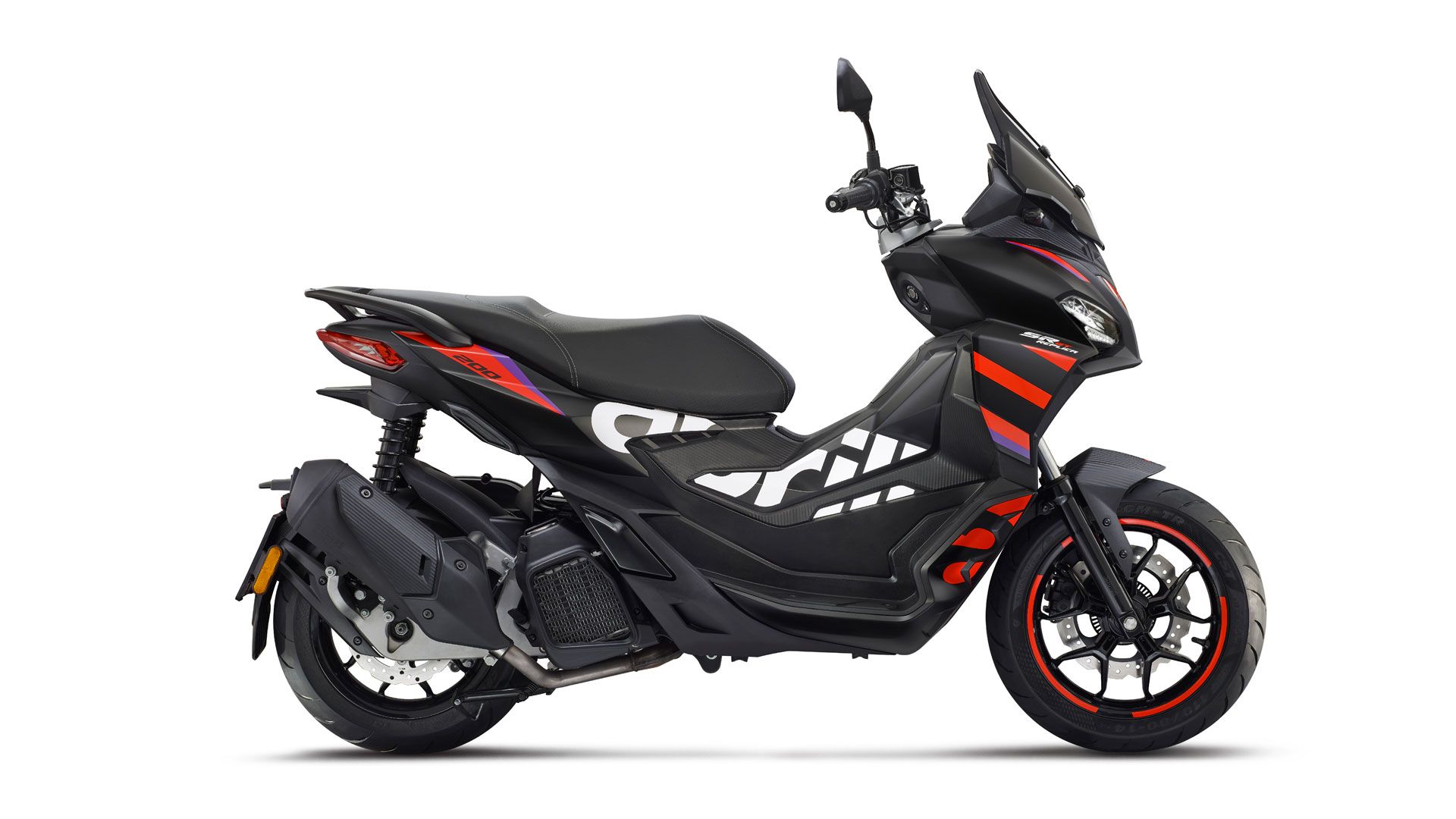 Aprilia SR GT Replica 2023 Estudio (3)