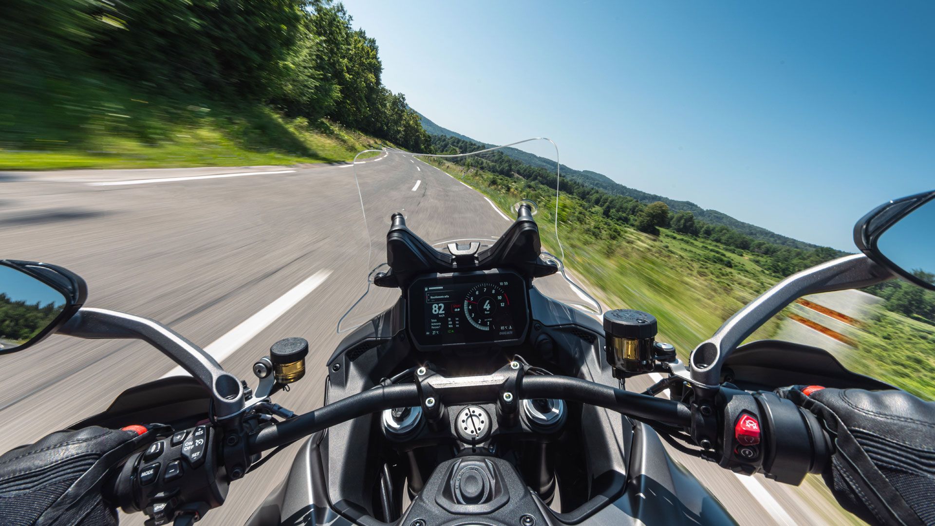 Ducati Multistrada V4 S Grand Tour 2024 Ambiente (1)