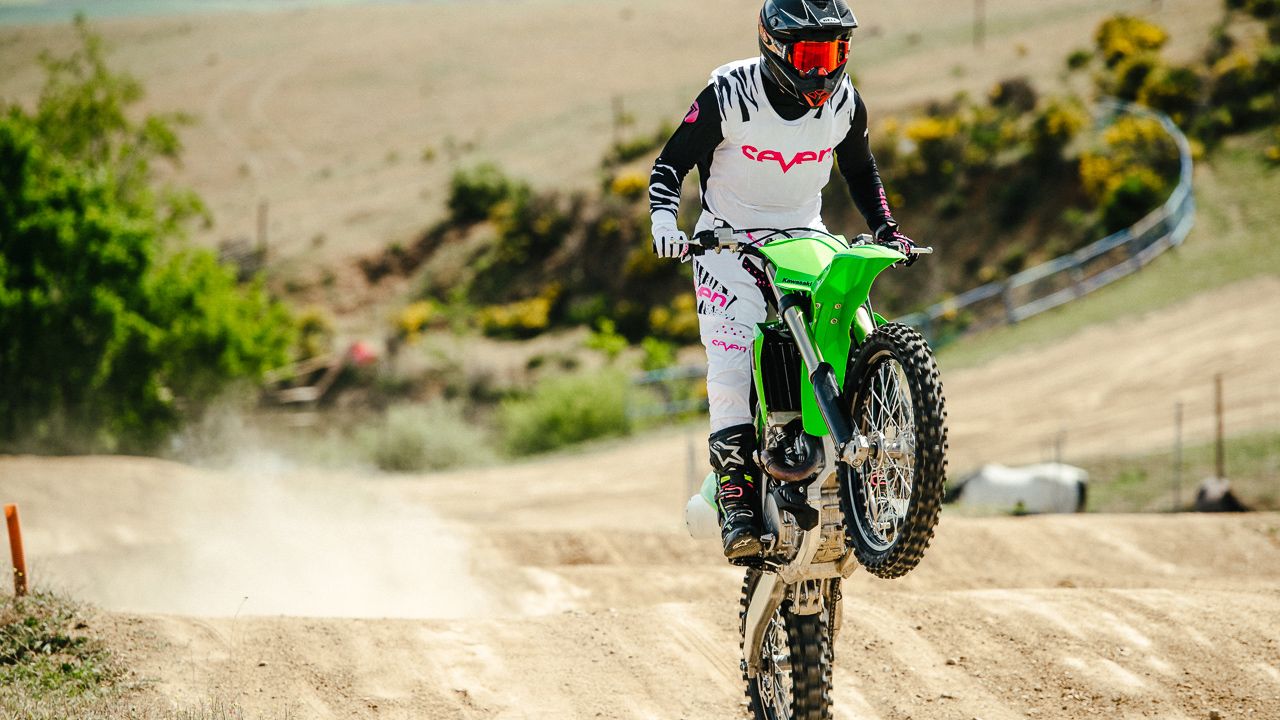 Kawasaki KX 250 2023 (1)