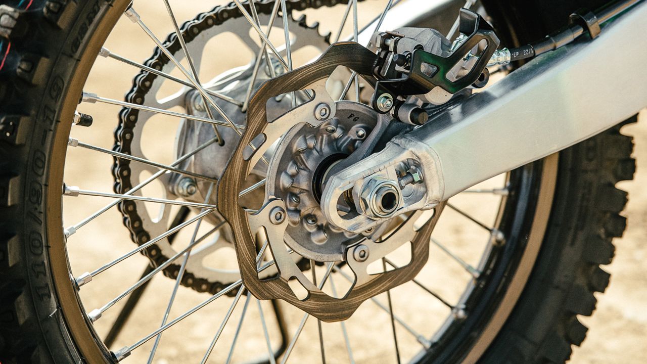 Kawasaki KX 250 2023 (16)