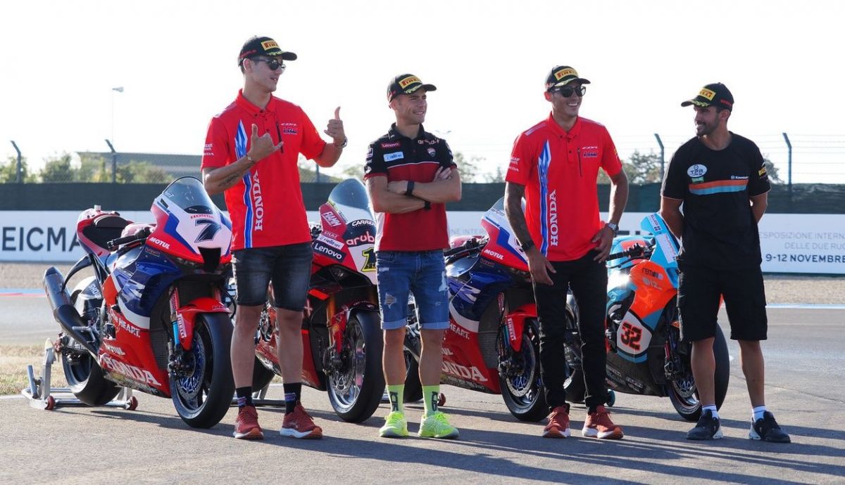 Iker Lecuona, Álvaro Bautista, Xavi Vierge e Isaac Viñales en Motorland Aragón Iker Lecuona, Álvaro Bautista, Xavi Vierge e Isaac Viñales en Motorland Aragón