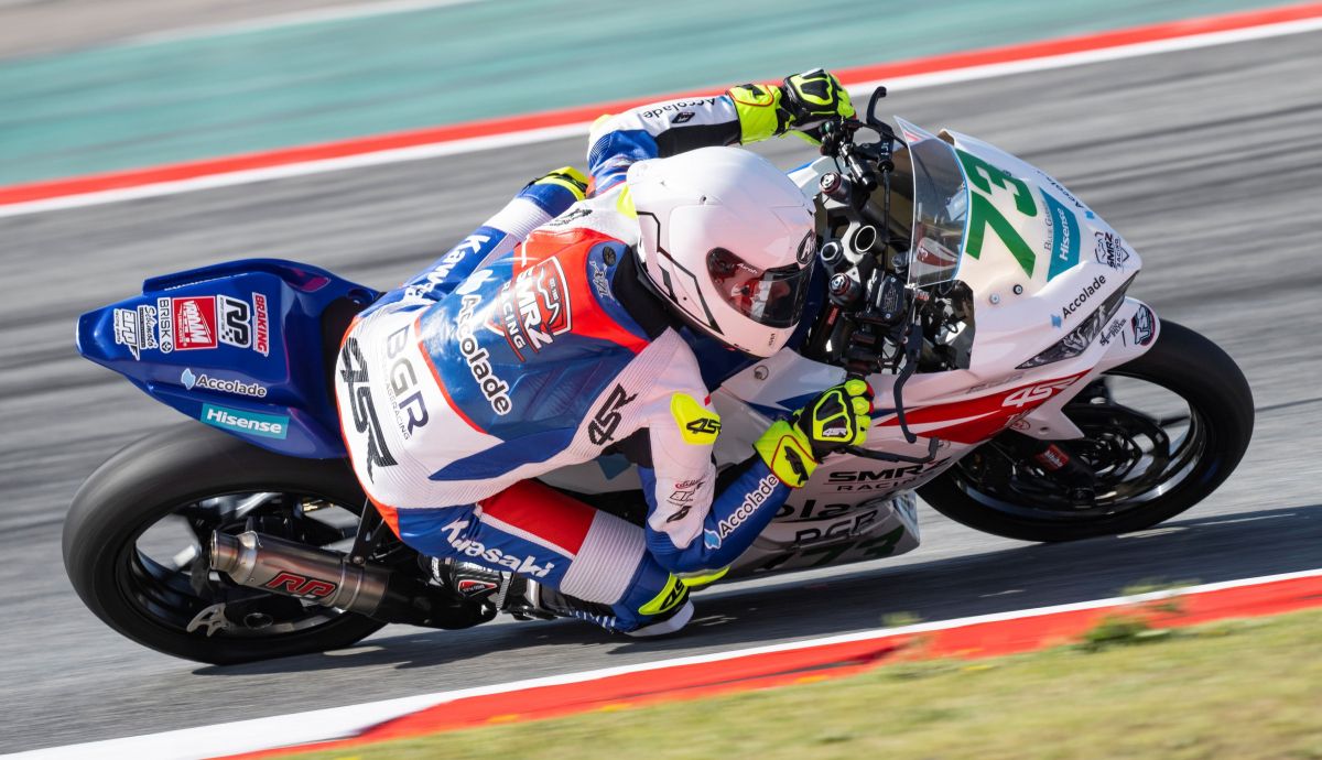 José Luis Pérez está luchando por el título mundial de Supersport 300 José Luis Pérez está luchando por el título mundial de Supersport 300