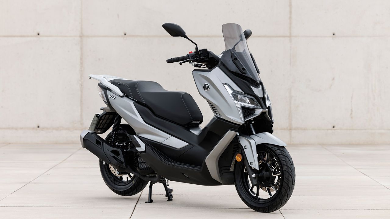 Voge SR1 125 (1)
