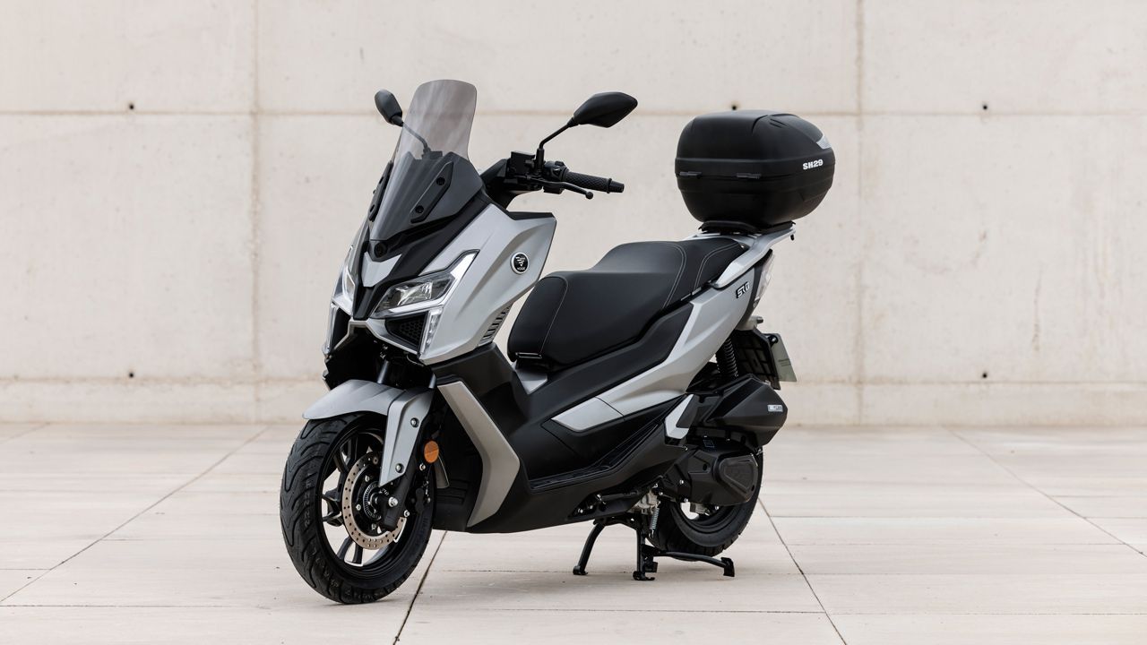 Voge SR1 125 (3)