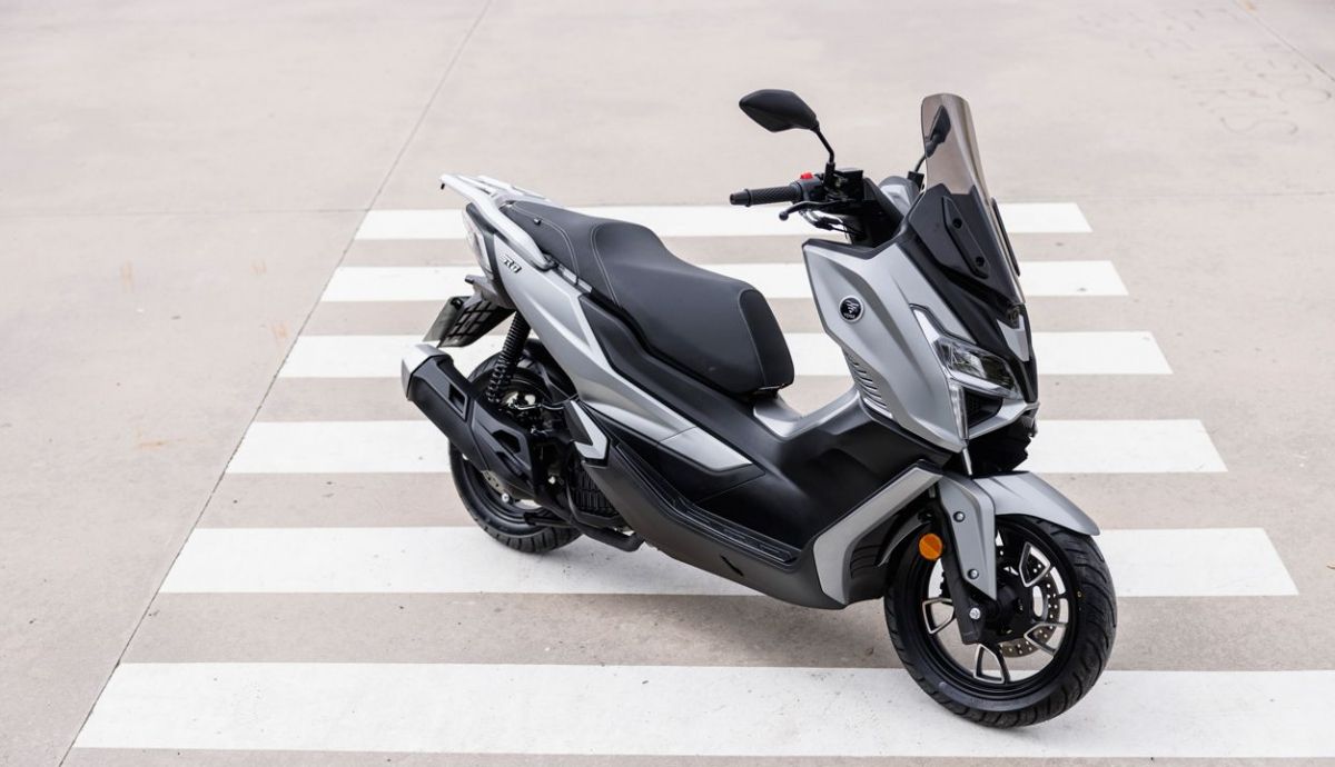 Voge SR1 125 (14)