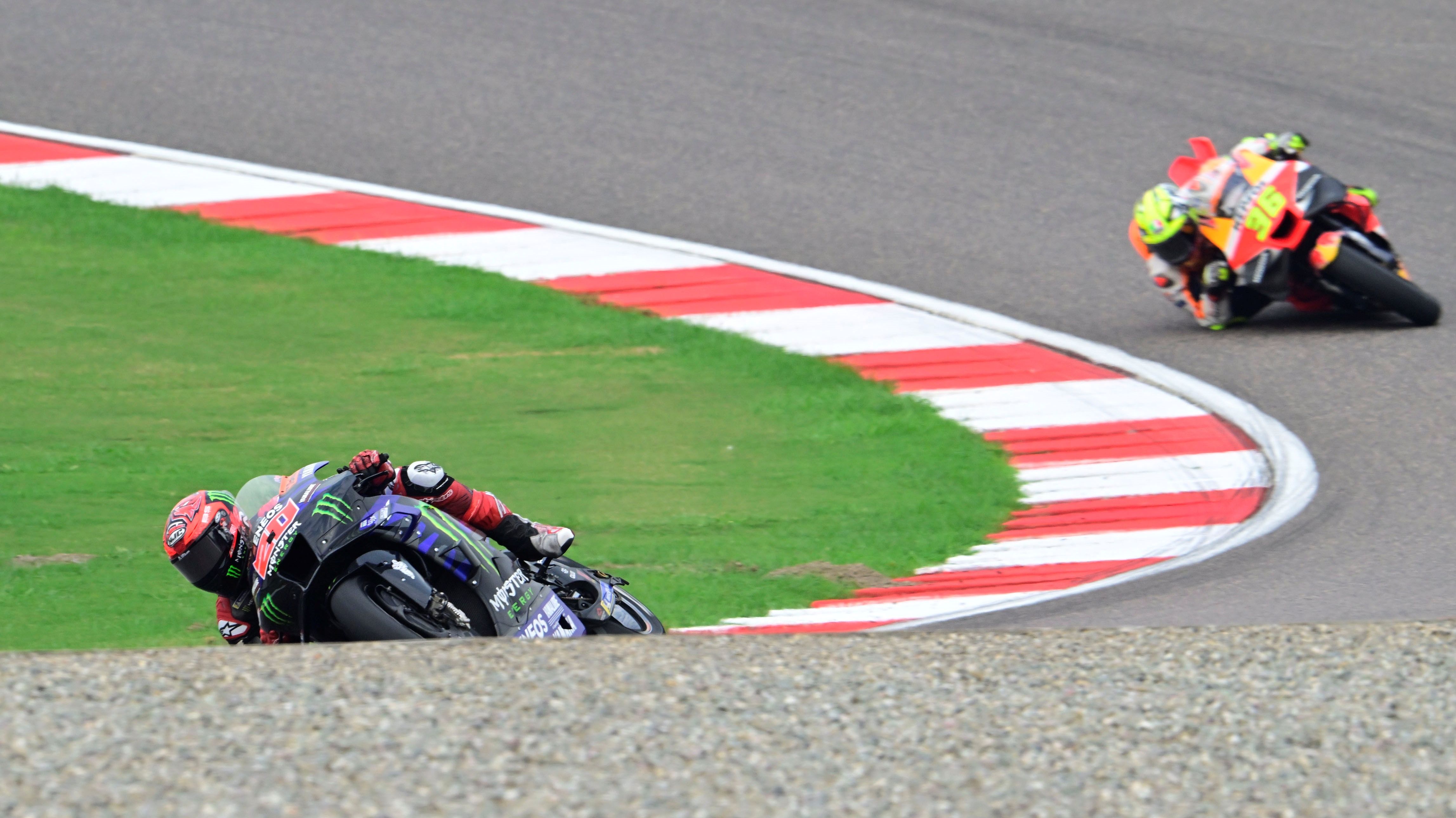 Fabio Quartararo se escapa de Joan Mir, MotoGP India 2023