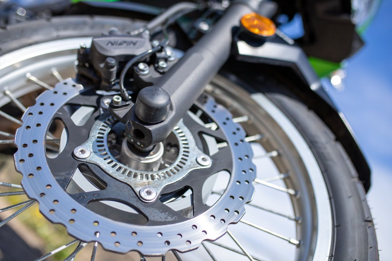 Se pueden pintar las pinzas de freno de la moto