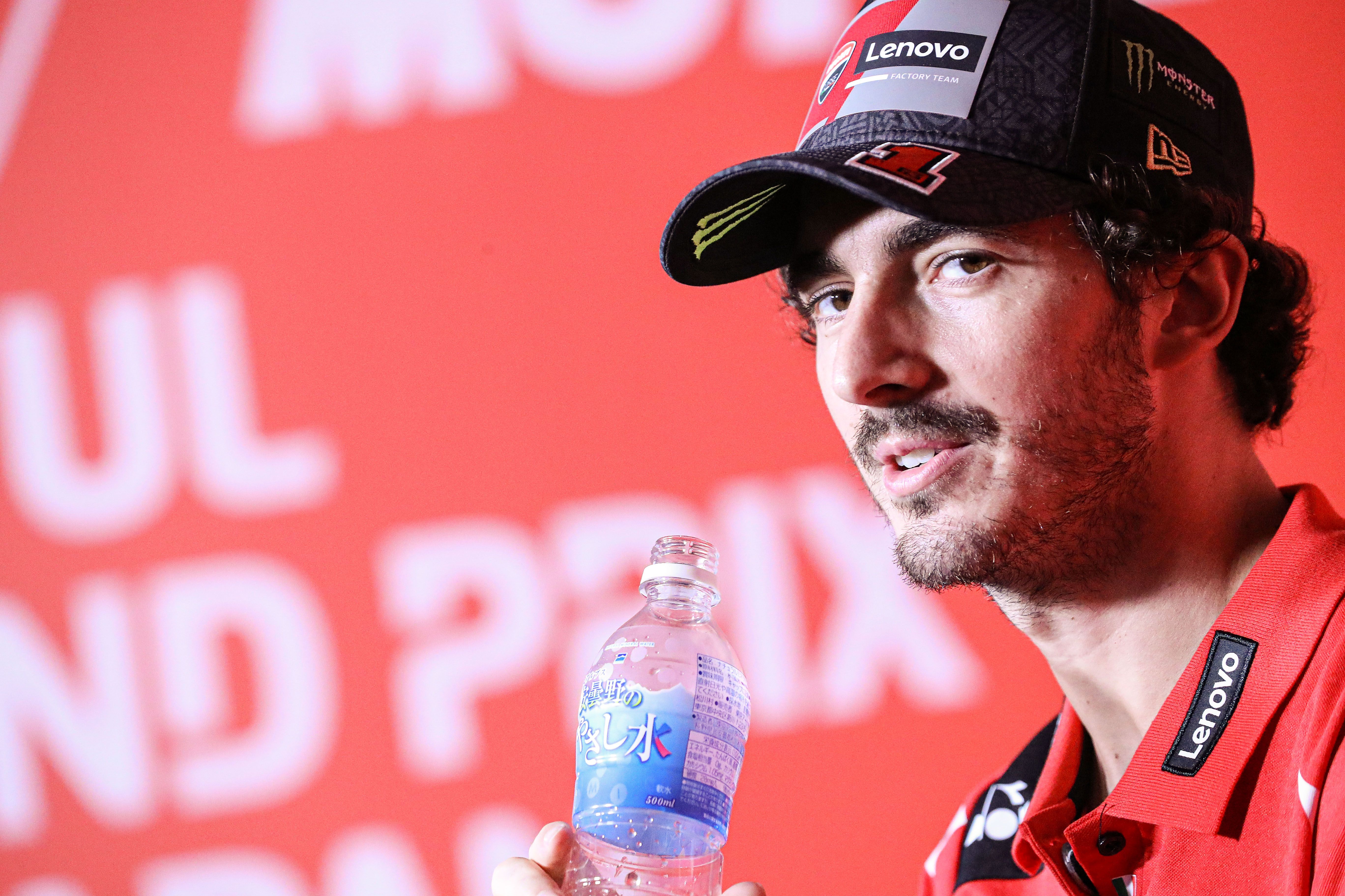 Pecco Bagnaia durante la rueda de prensa del Gran Premio de Japón.