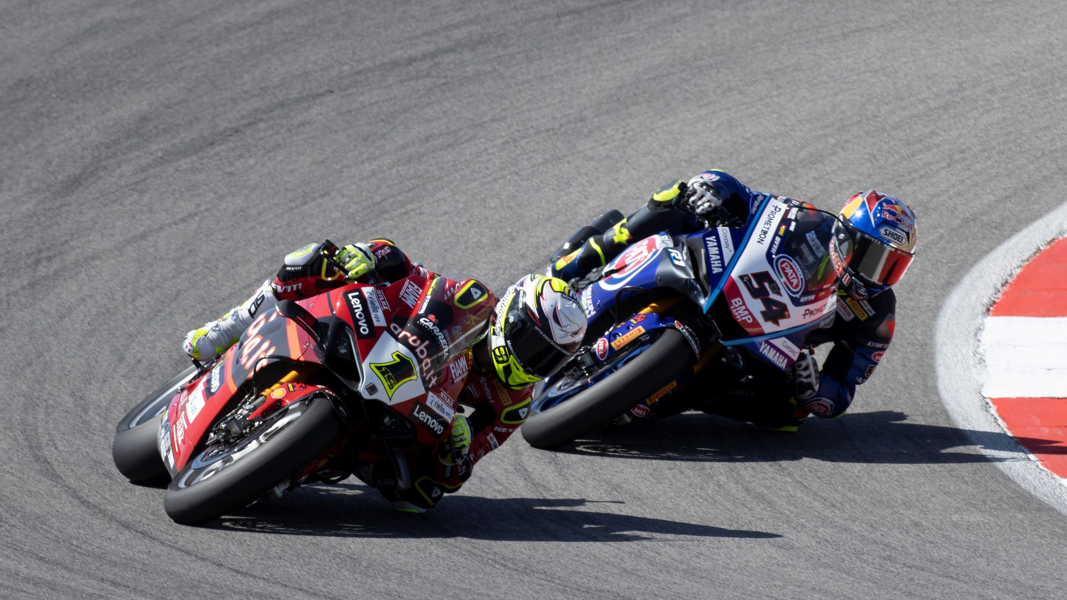 Toprak Razgatlioglu por dentro de Álvaro Bautista, WSBK Portimao 2023