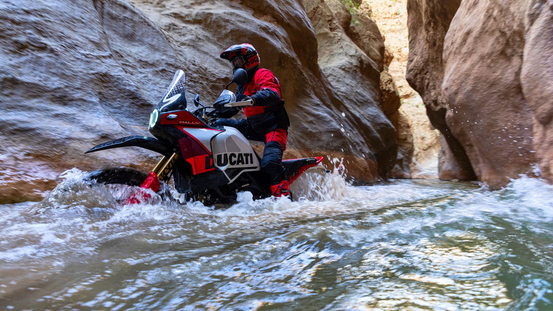 Ducati DesertX Rally 2024 Accion (8)