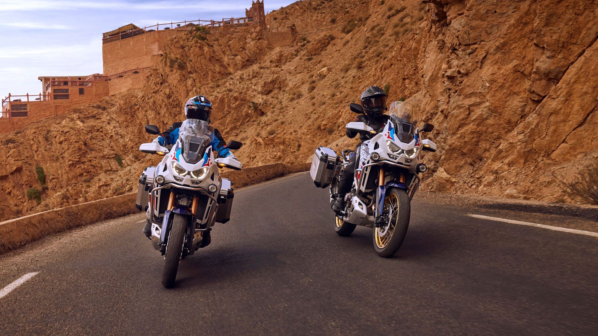 Honda CRF1100L Africa Twin Adventure Sports 2024 Accion (2)