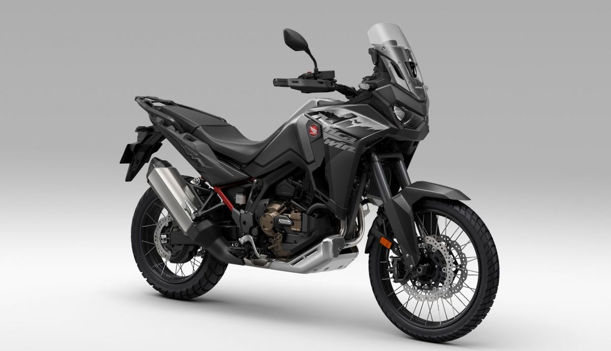 Honda CRF1100L Africa Twin 2024 Estudio (3)