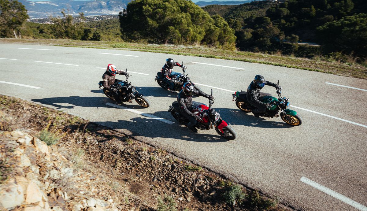 Las matriculaciones de motos siguen creciendo en septiembre pese a problemas en la DGT Las matriculaciones de motos siguen creciendo en septiembre pese a problemas en la DGT