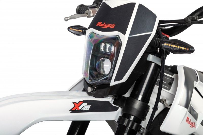 Malaguti XAM l1e estaticas (4)