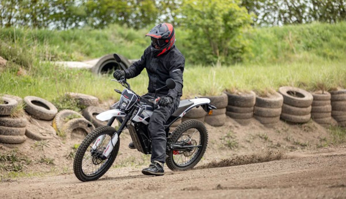 Malaguti XAM accion (1)