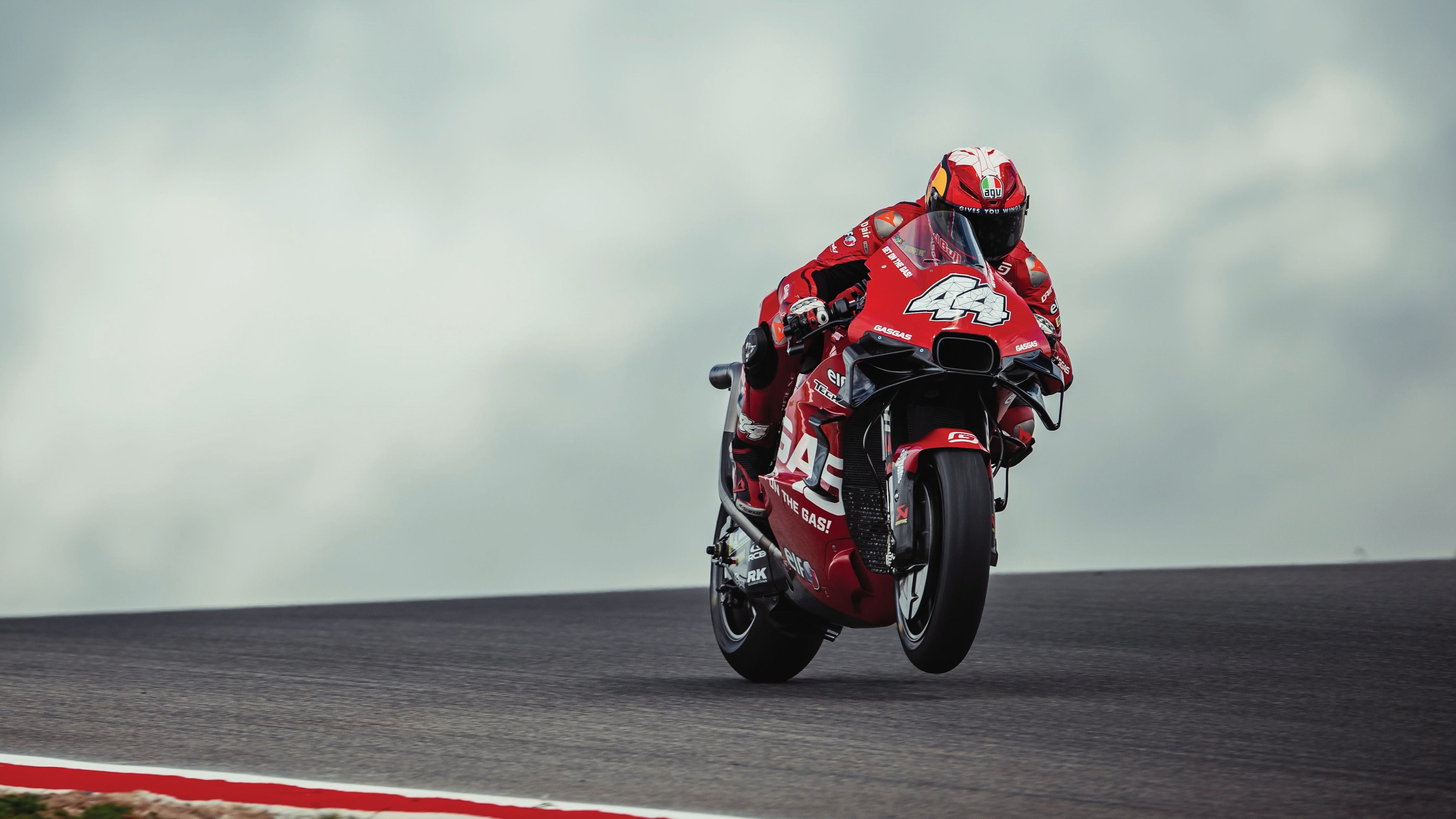 Pol Espargaró no será piloto titular en MotoGP 2024