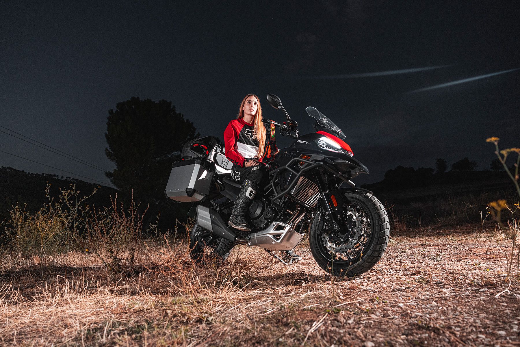 Mitt 530 TT Adventure accion (11)