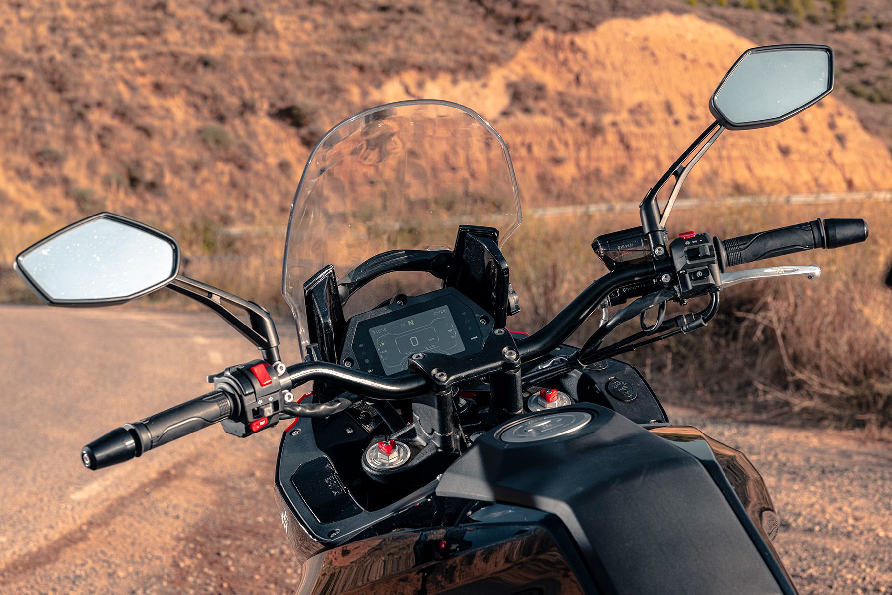 Mitt 530 TT Adventure detalles (13)