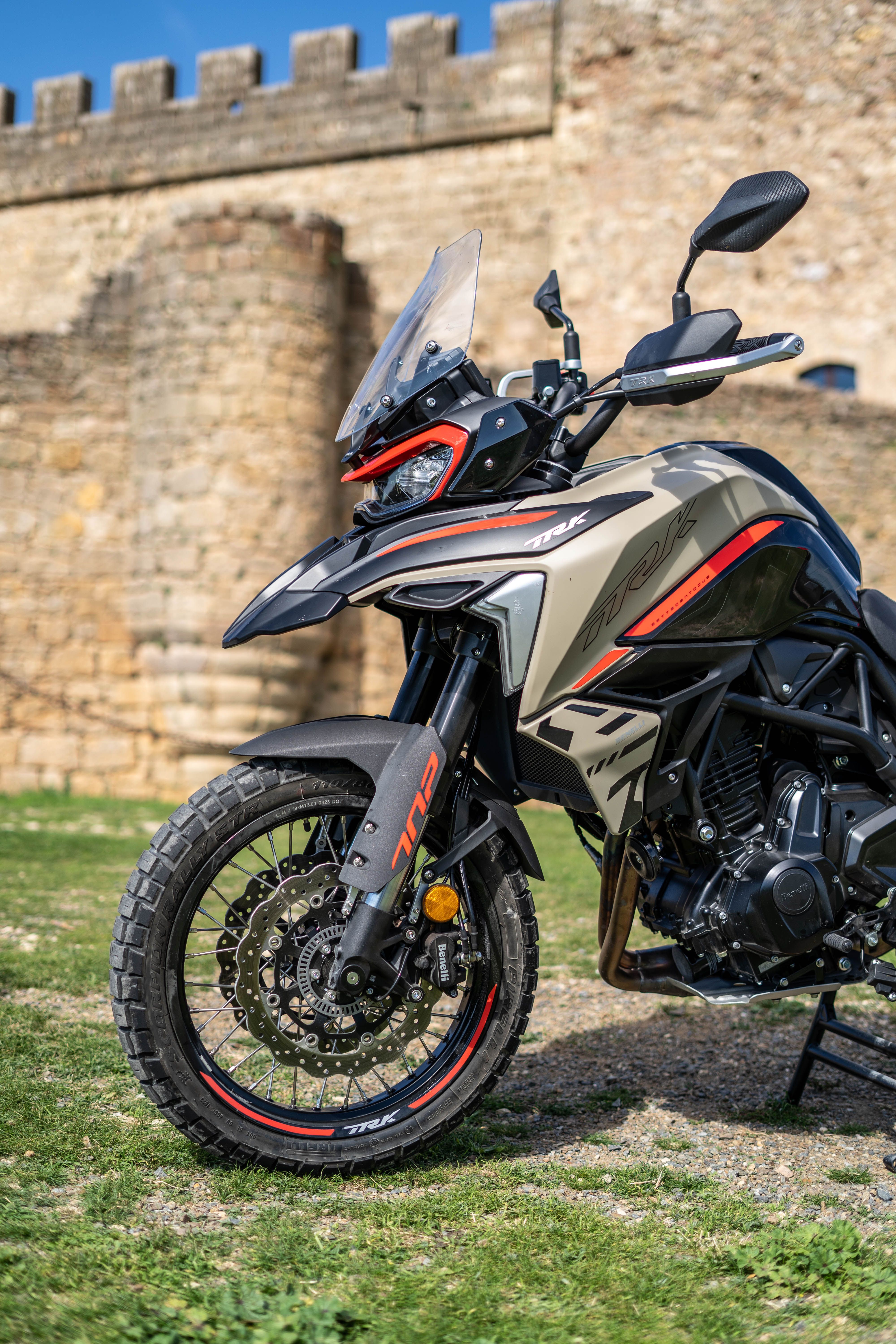 Fotos Benelli TRK 702 y 702 X