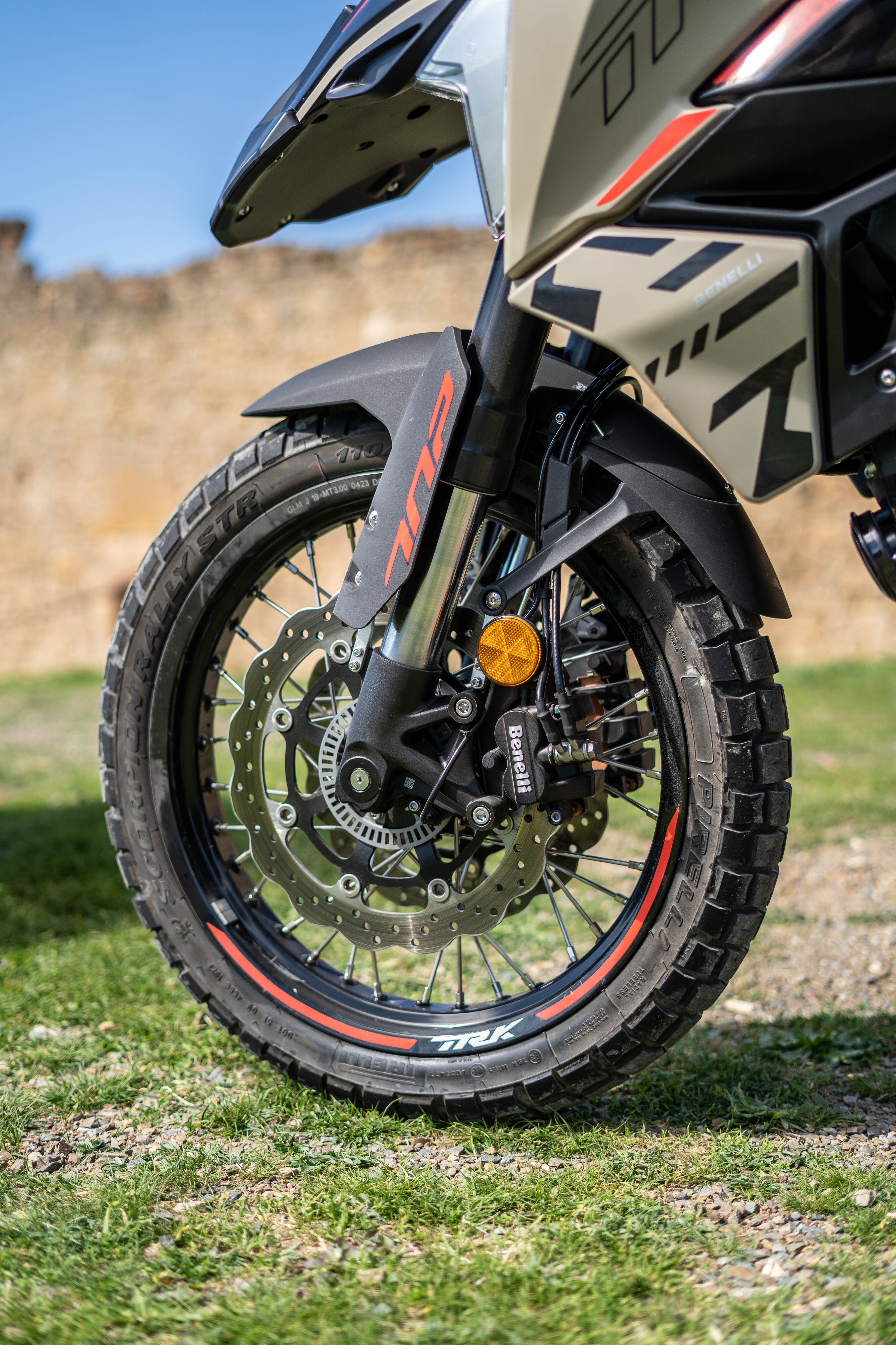 Fotos Benelli TRK 702 y 702 X