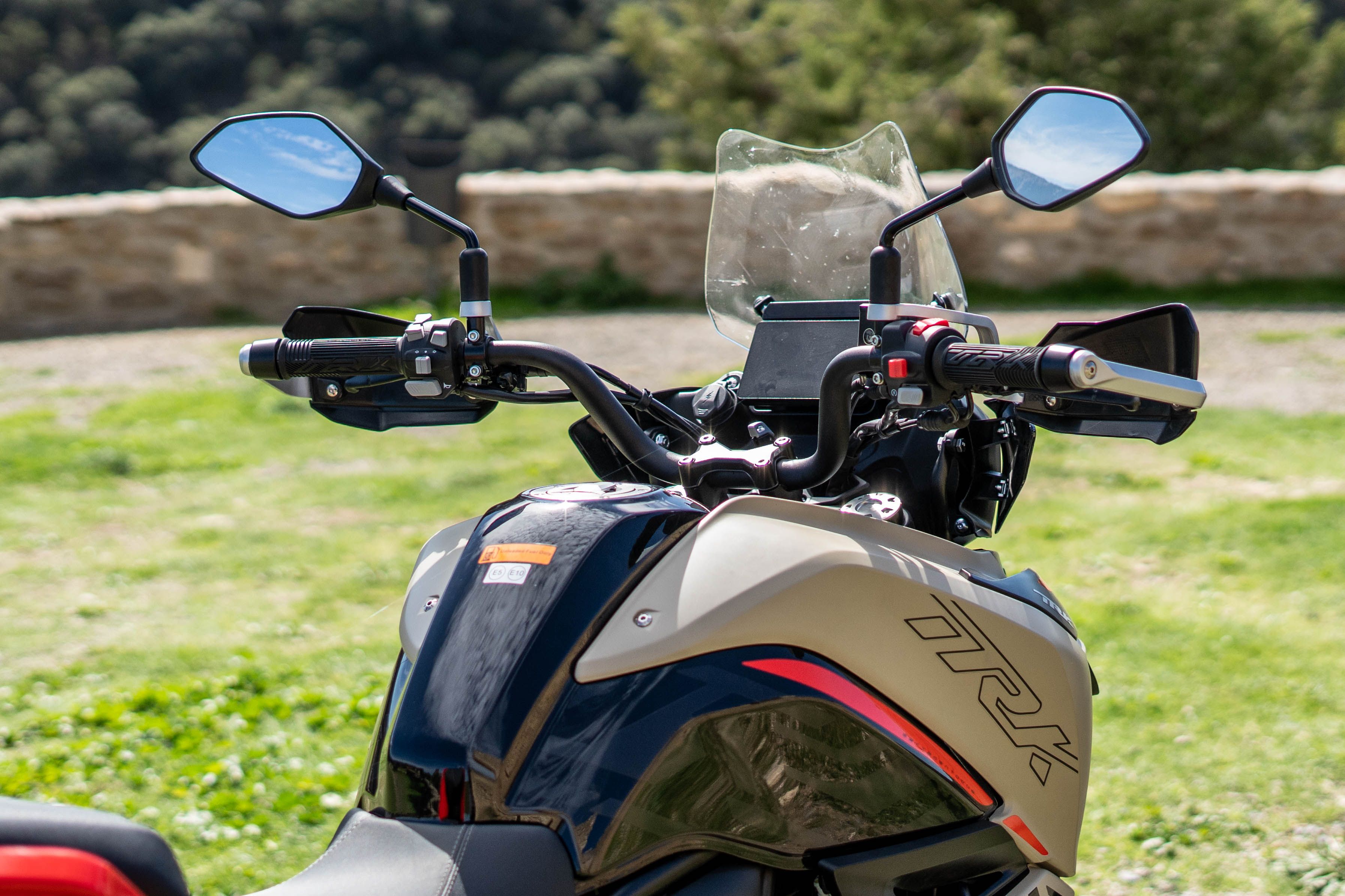 Fotos Benelli TRK 702 y 702 X