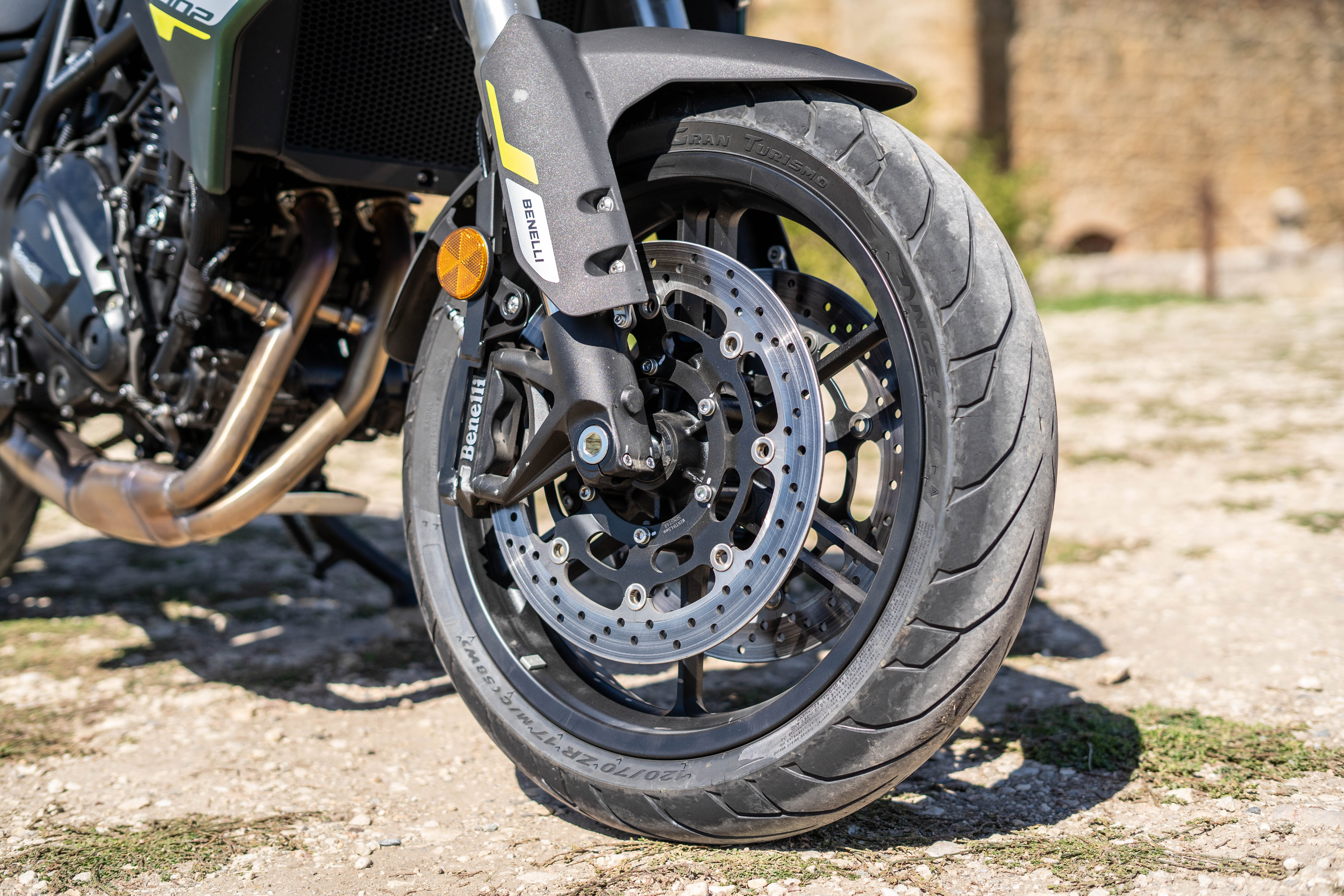 Fotos Benelli TRK 702 y 702 X