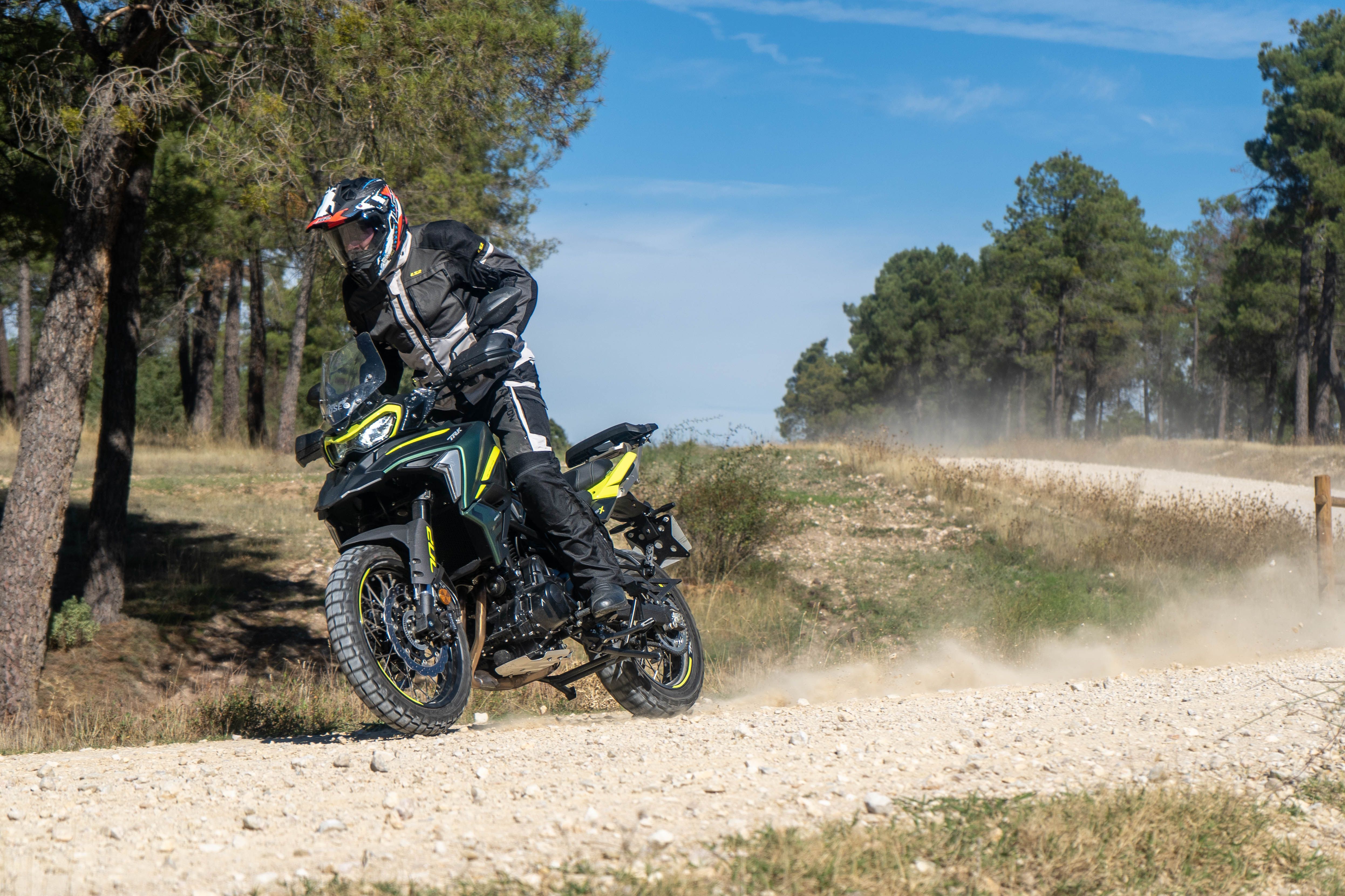 Fotos Benelli TRK 702 y 702 X