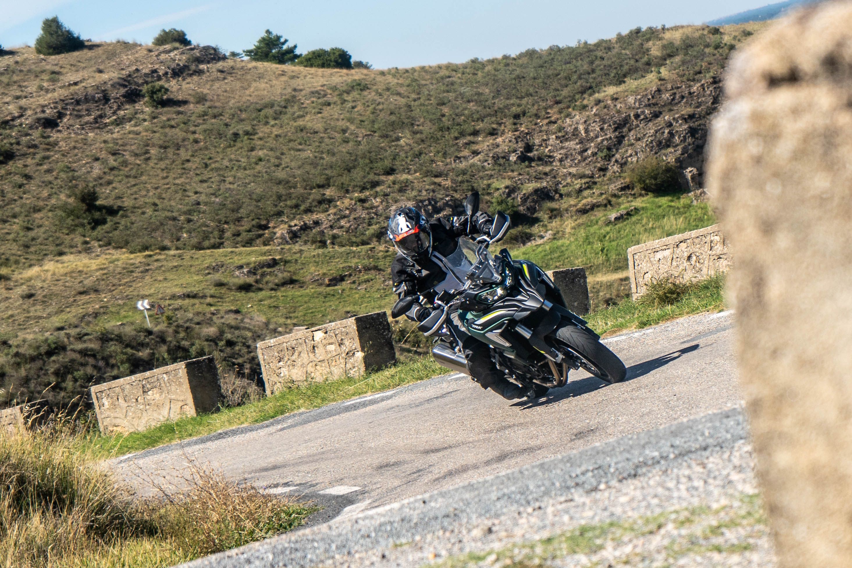 Fotos Benelli TRK 702 y 702 X