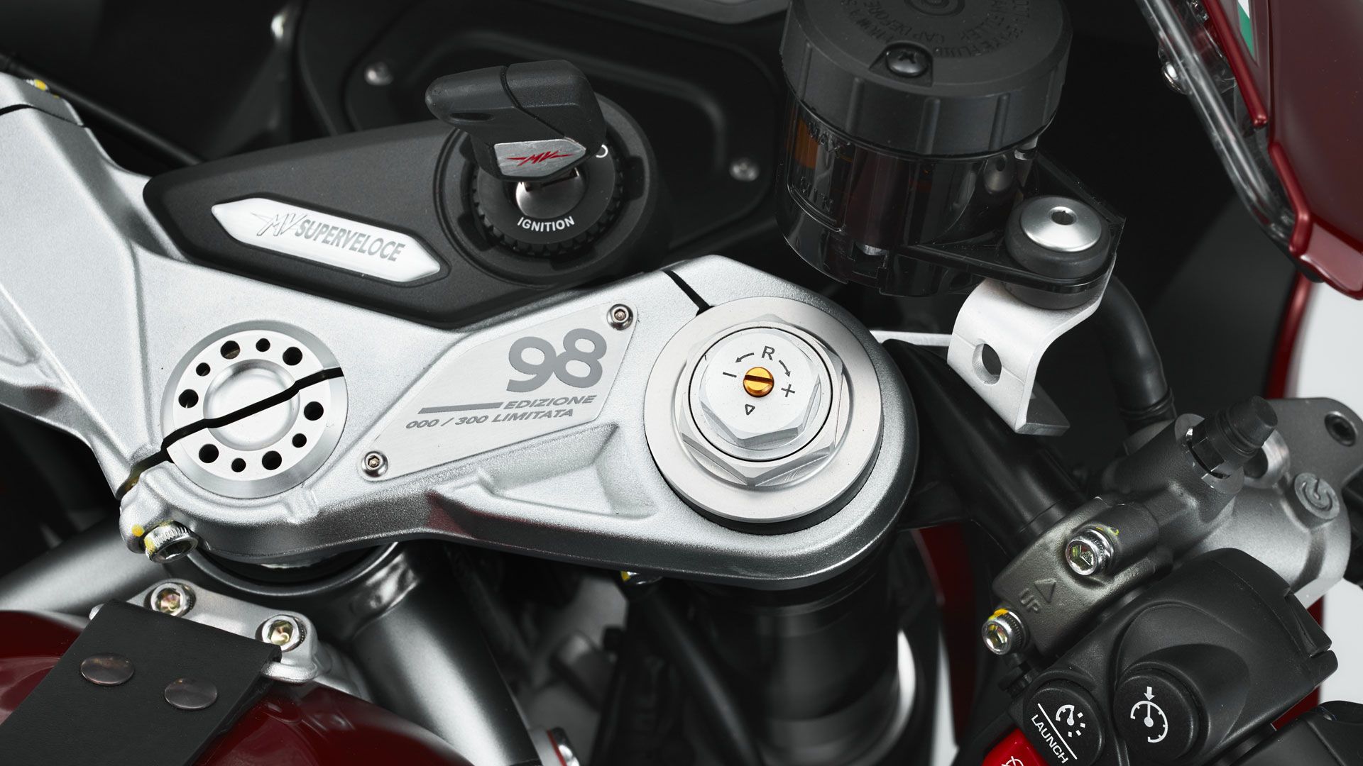 MV Agusta Superveloce 98 Estandar 2024 Detalles (27)