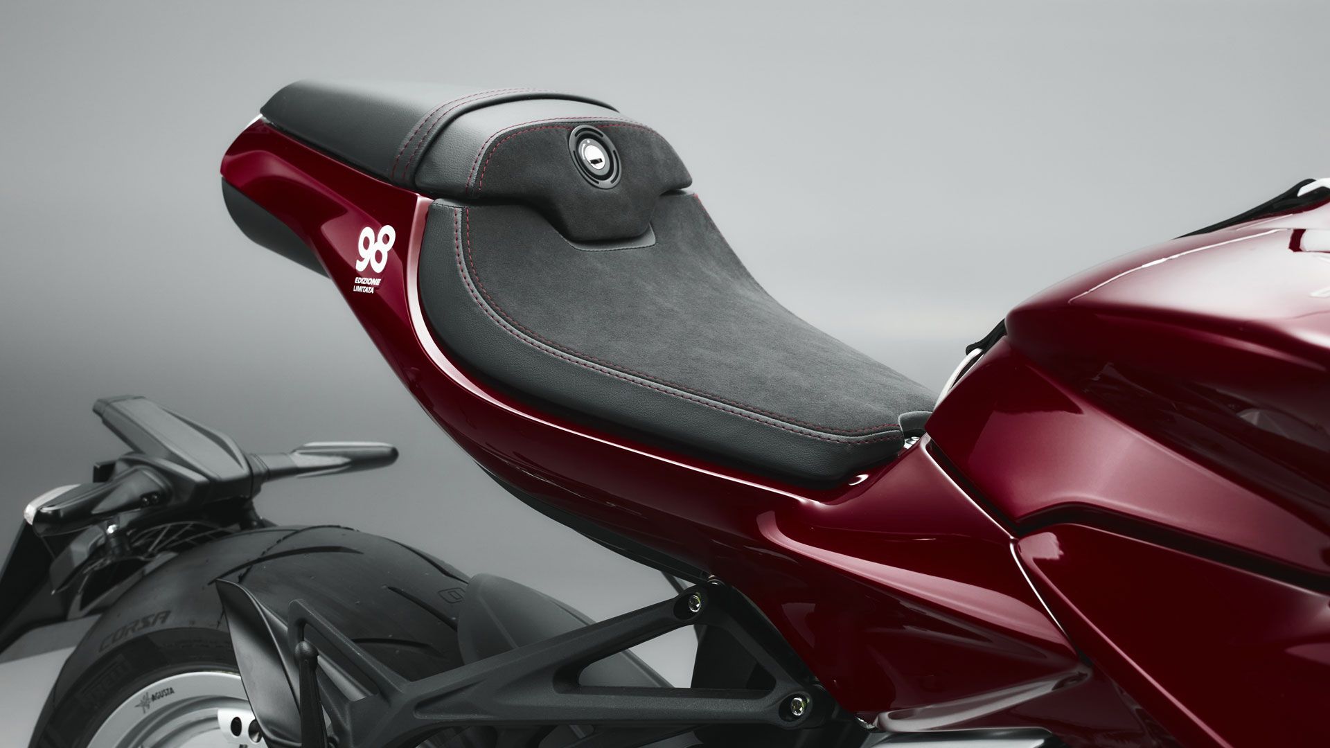 MV Agusta Superveloce 98 Estandar 2024 Detalles (44)