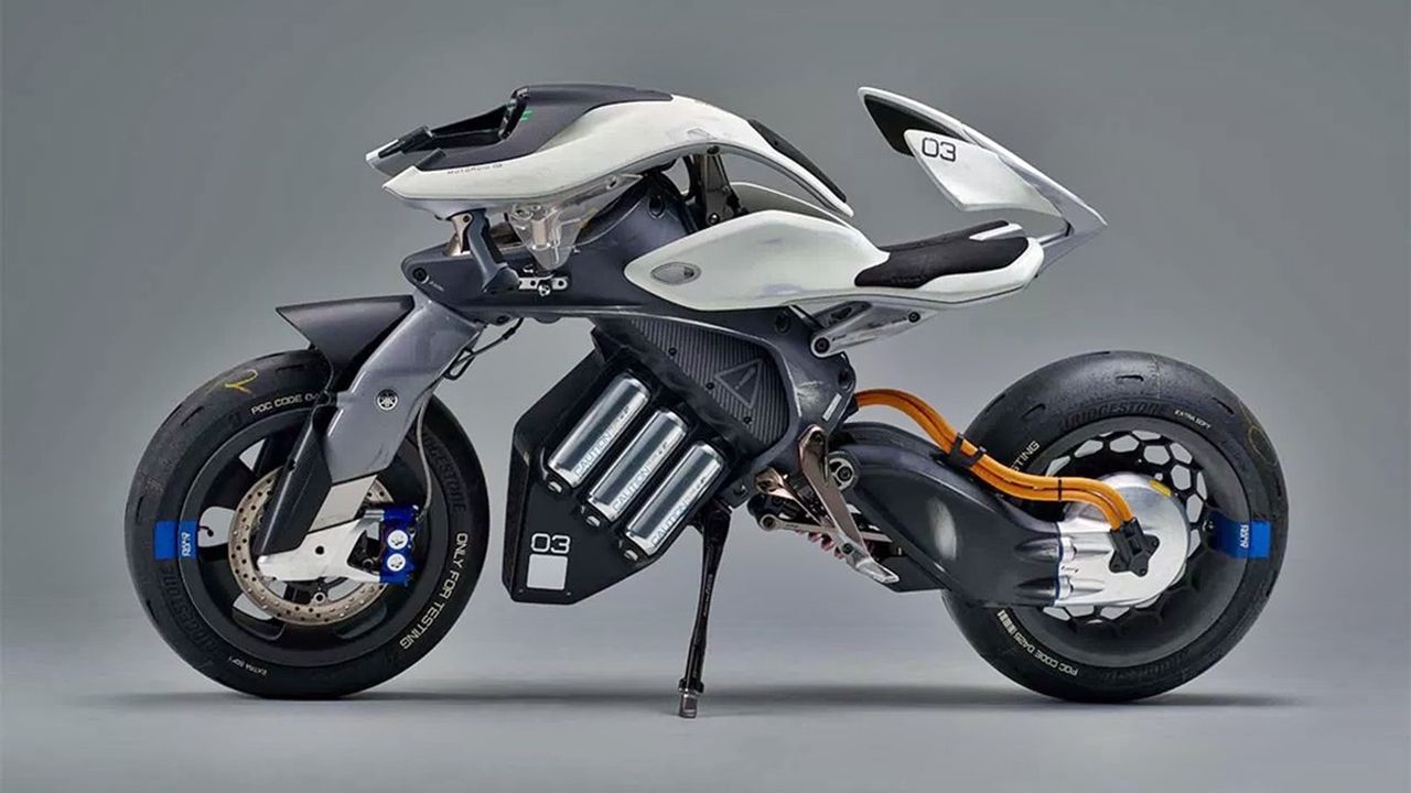 Yamaha MOTOROiD 2