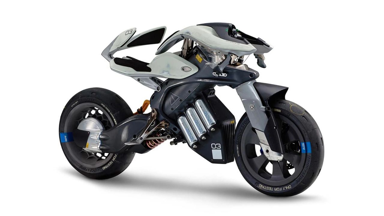 Yamaha MOTOROiD 2
