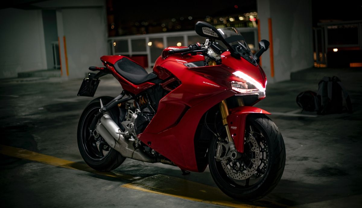 Beneficios de contratar seguros de moto online