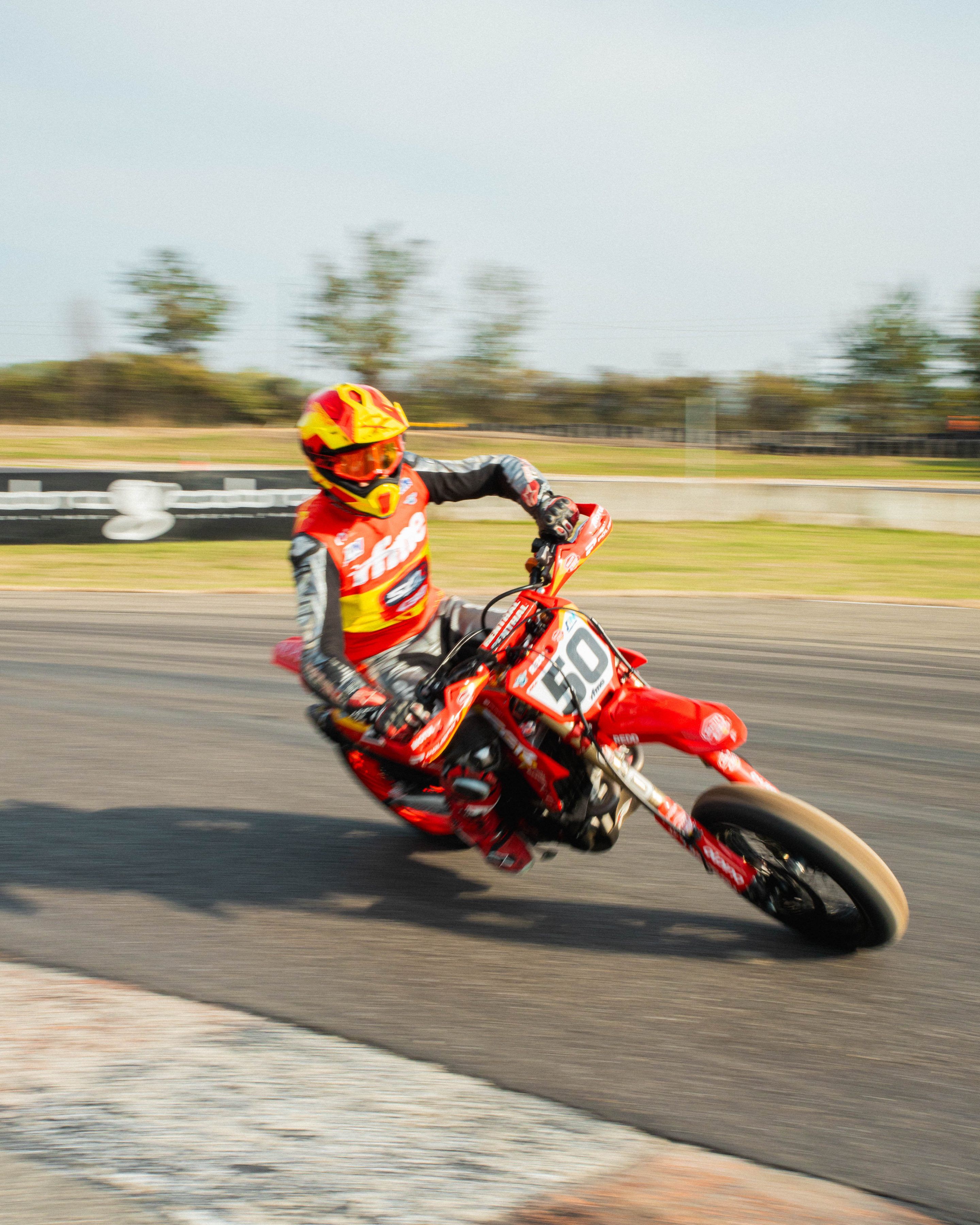 Fotos Supermoto de las Naciones 2023. España, tercera.