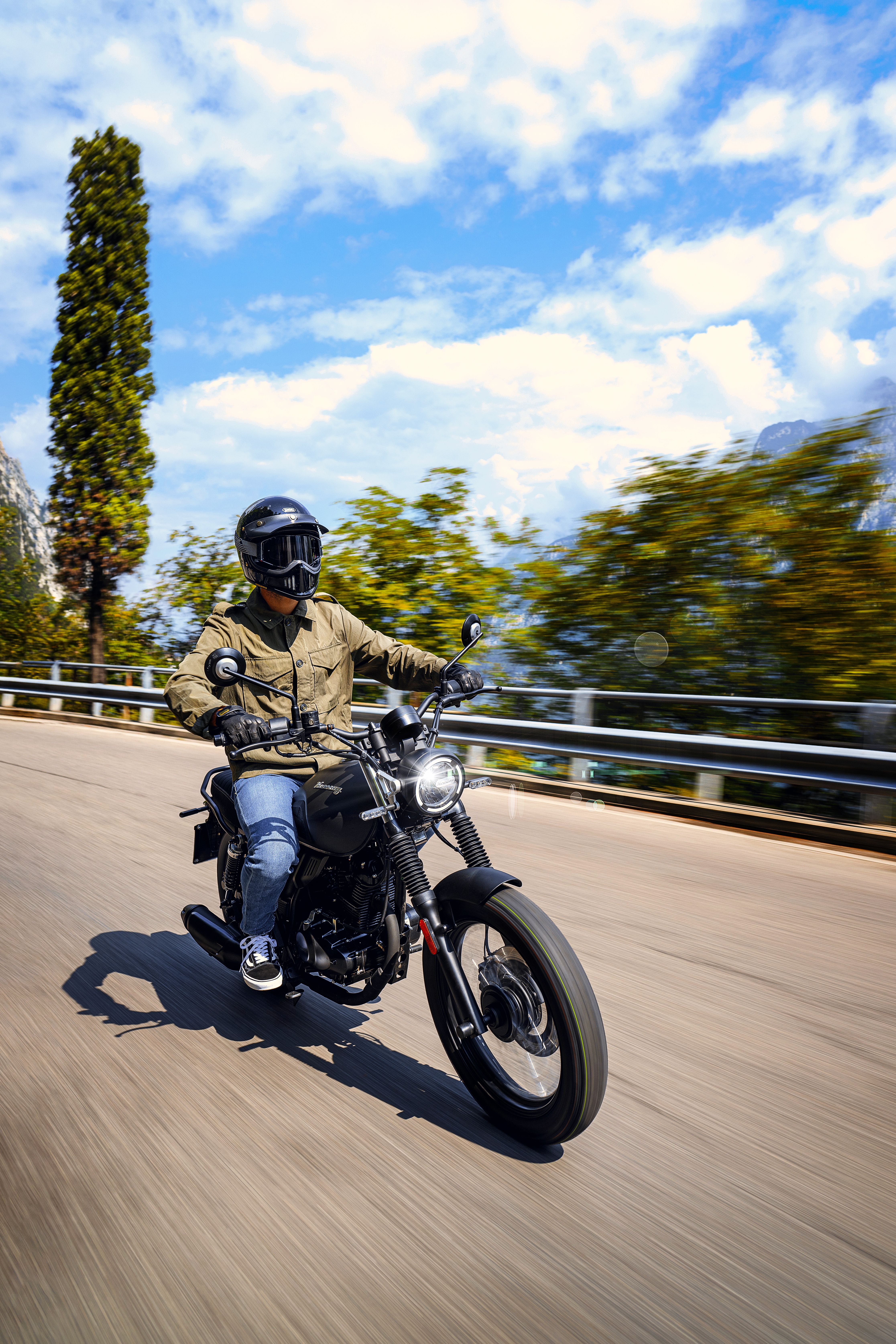 Keeway X Light 125  (7)