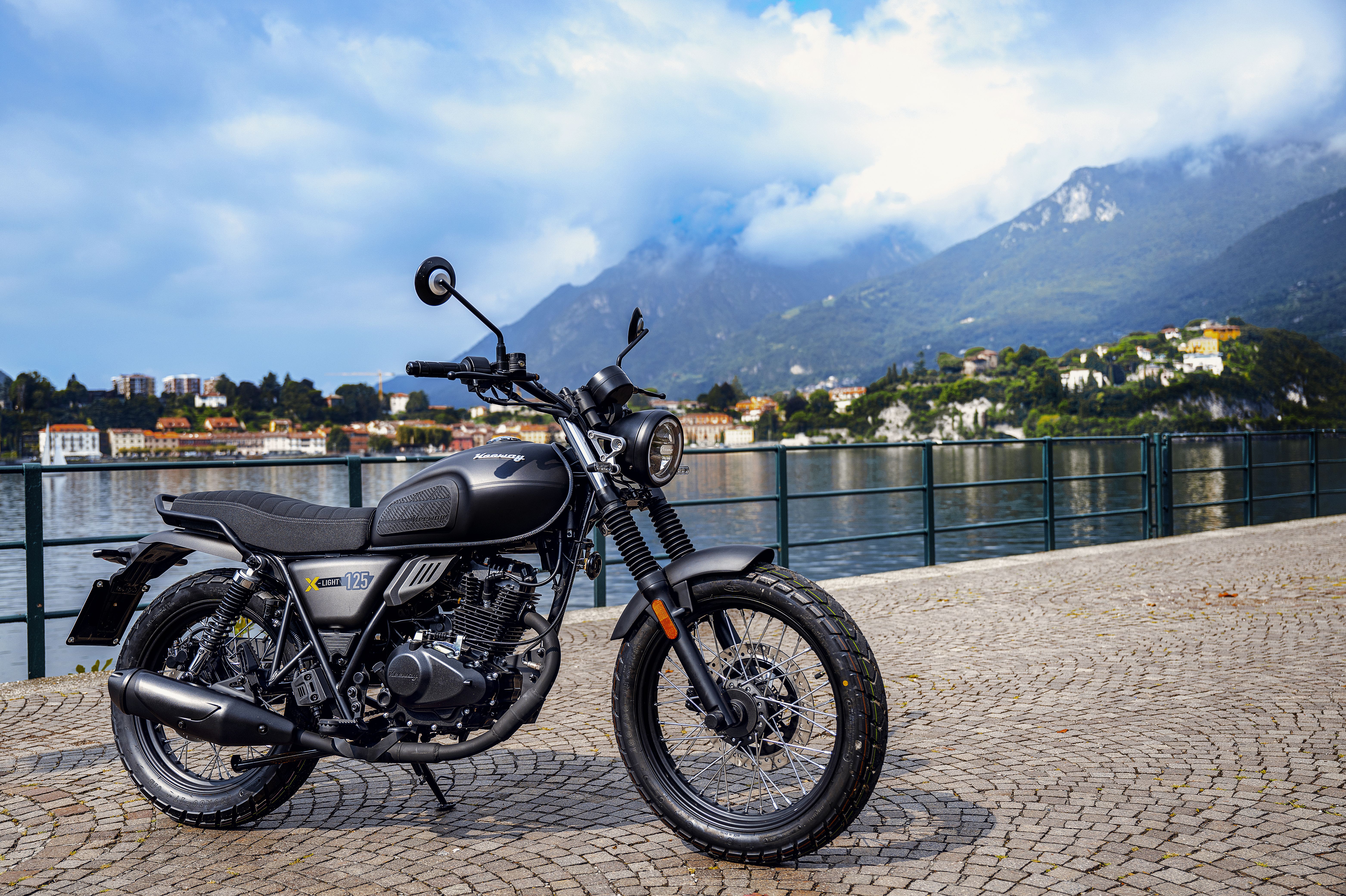 Keeway X Light 125  (14)